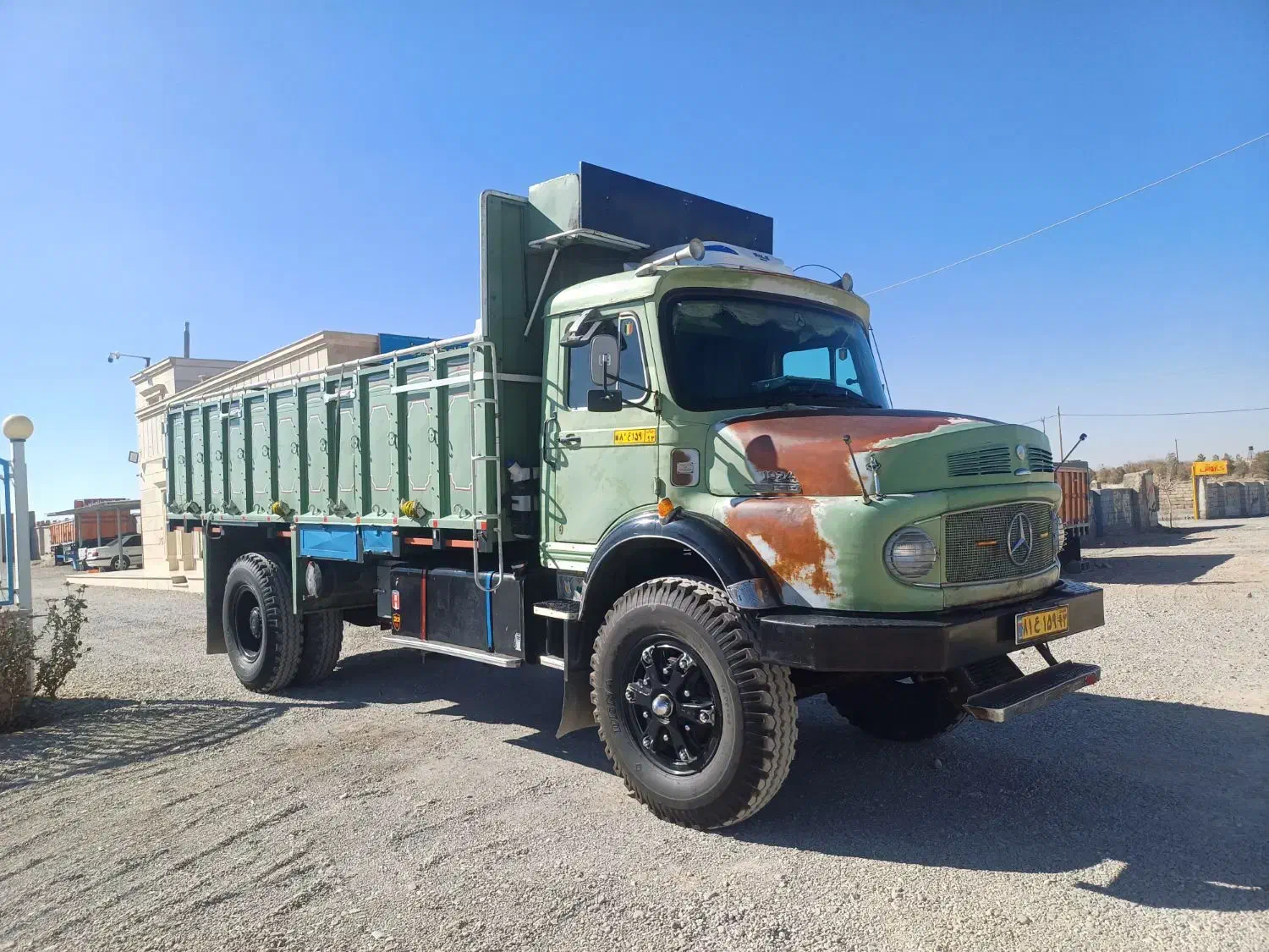 بنز تک باری ۷۶|خودرو سنگین|اقلید, |دیوار