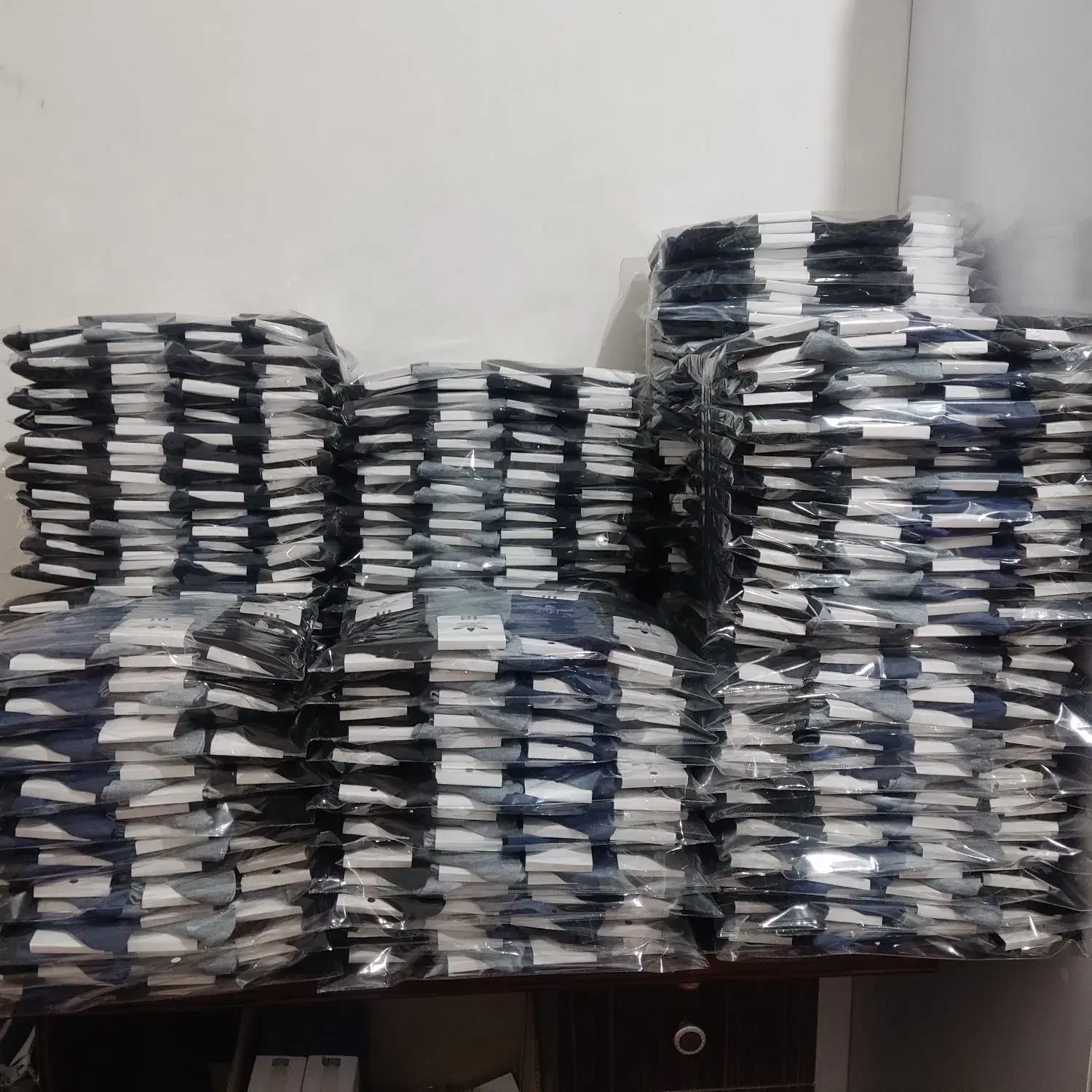 جوراب ساقدار|لباس|کاشمر, |دیوار