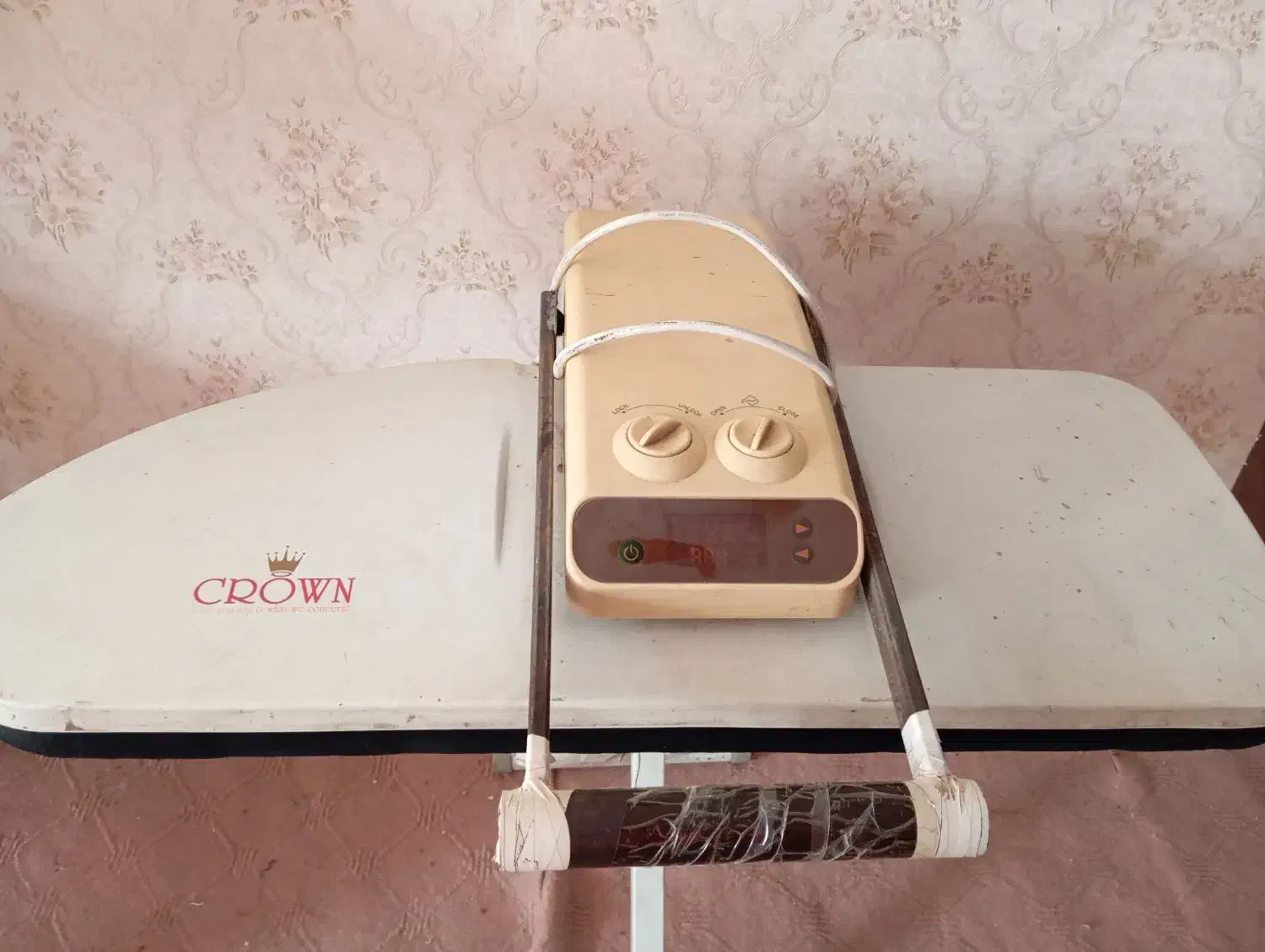 اتو پرس crown|اتو و لوازم اتو|تبریز, |دیوار