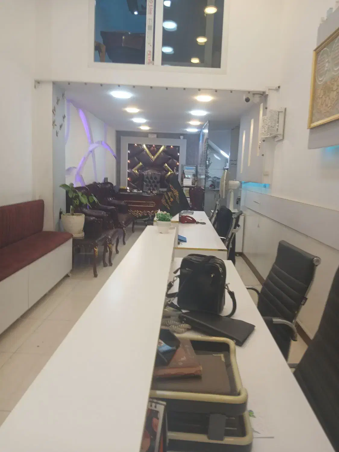 استخدام مشاور جهت کار در املاک|استخدام بازاریابی و فروش|اسلام‌شهر, شهرک قائمیه|دیوار