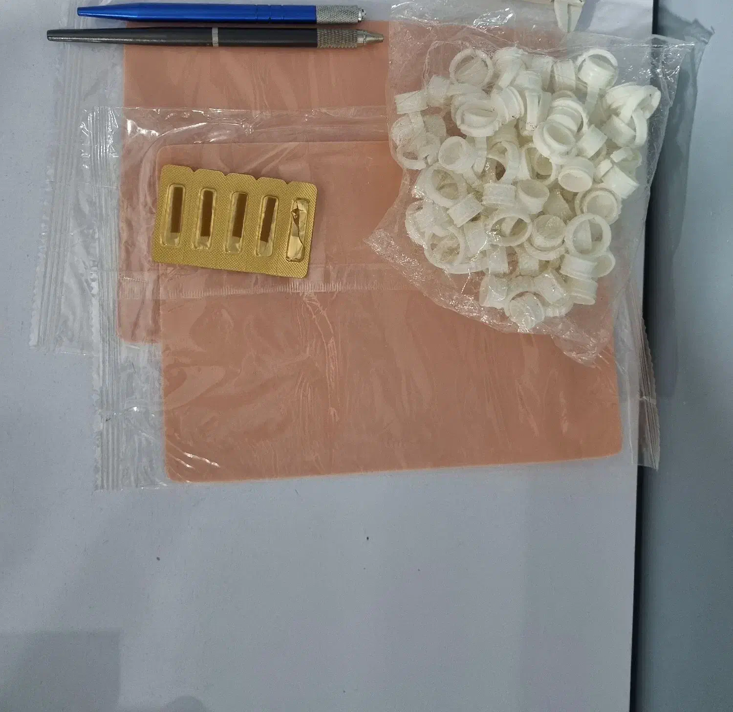 دیوایدر|آرایشی، بهداشتی، درمانی|جلفا, |دیوار