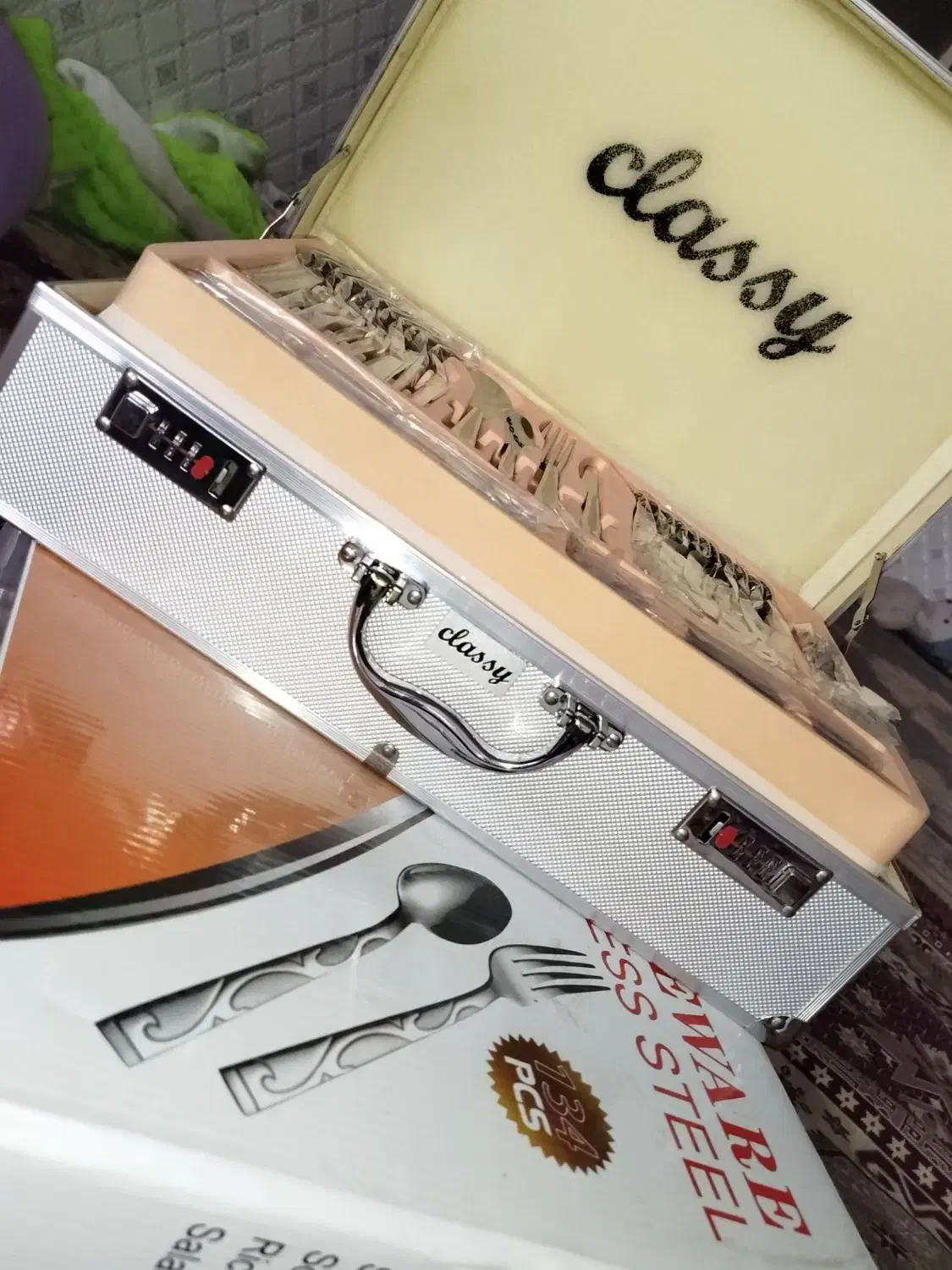 سرویس قاشق وچنگال|ظروف سرو و پذیرایی|قرچک, شهرک گلها|دیوار