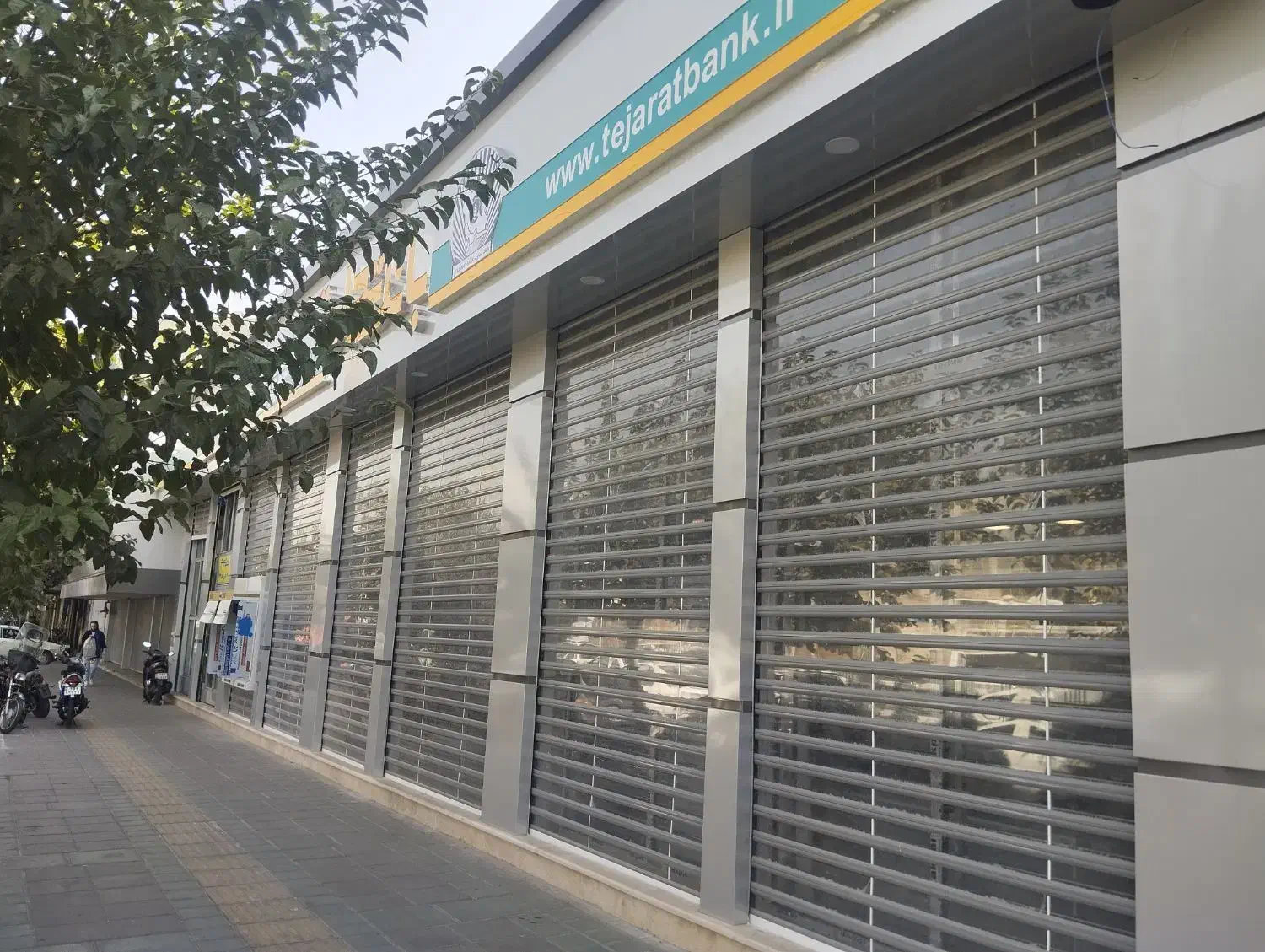 کرکره برقی وجک پارکینگ تمام نقاط تهران|خدمات پیشه و مهارت|تهران, سیروس|دیوار