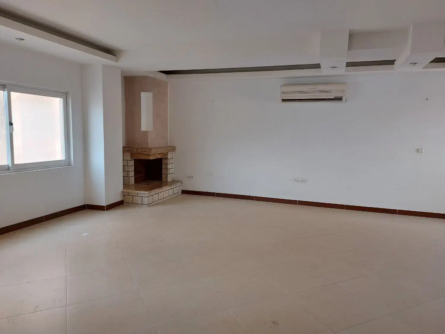 آپارتمان ساحلی ۱۵۰متری تکواحدی ۲خواب نقاشی فول|اجارهٔ آپارتمان|نور, |دیوار