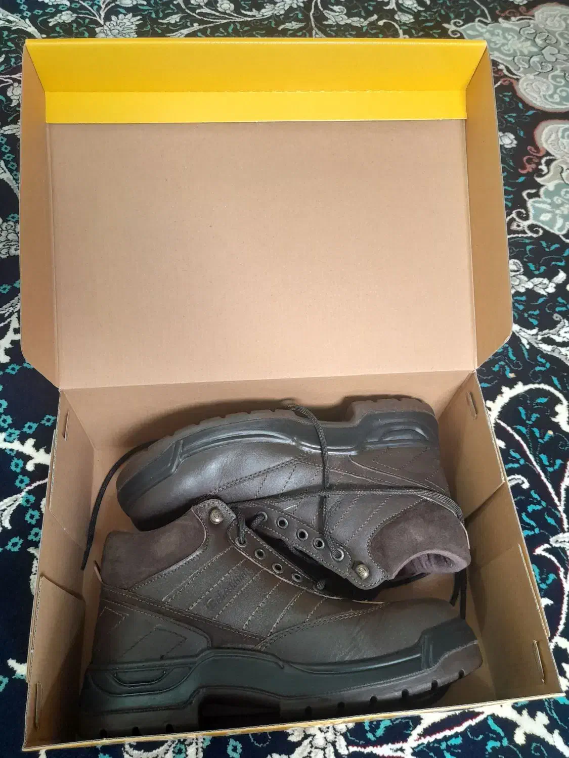 کفش ایمنی بهشتیان ساقدار|کیف، کفش، کمربند|ایذه, |دیوار