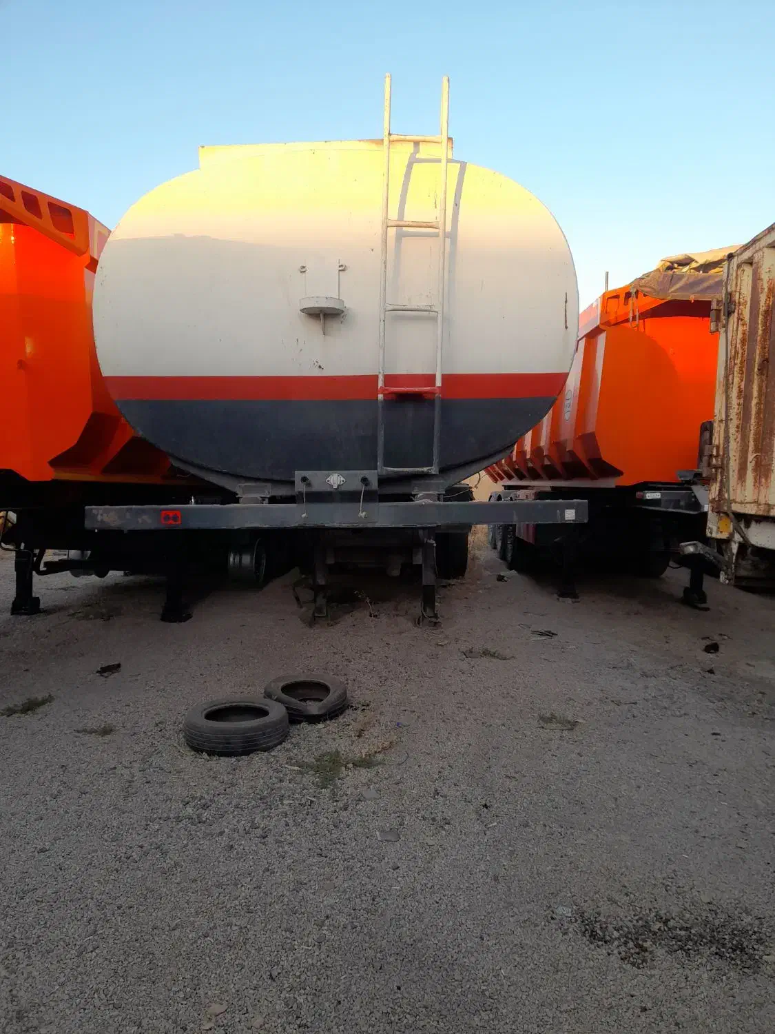 تانکر چهار مواد|خودرو سنگین|کرمانشاه, |دیوار