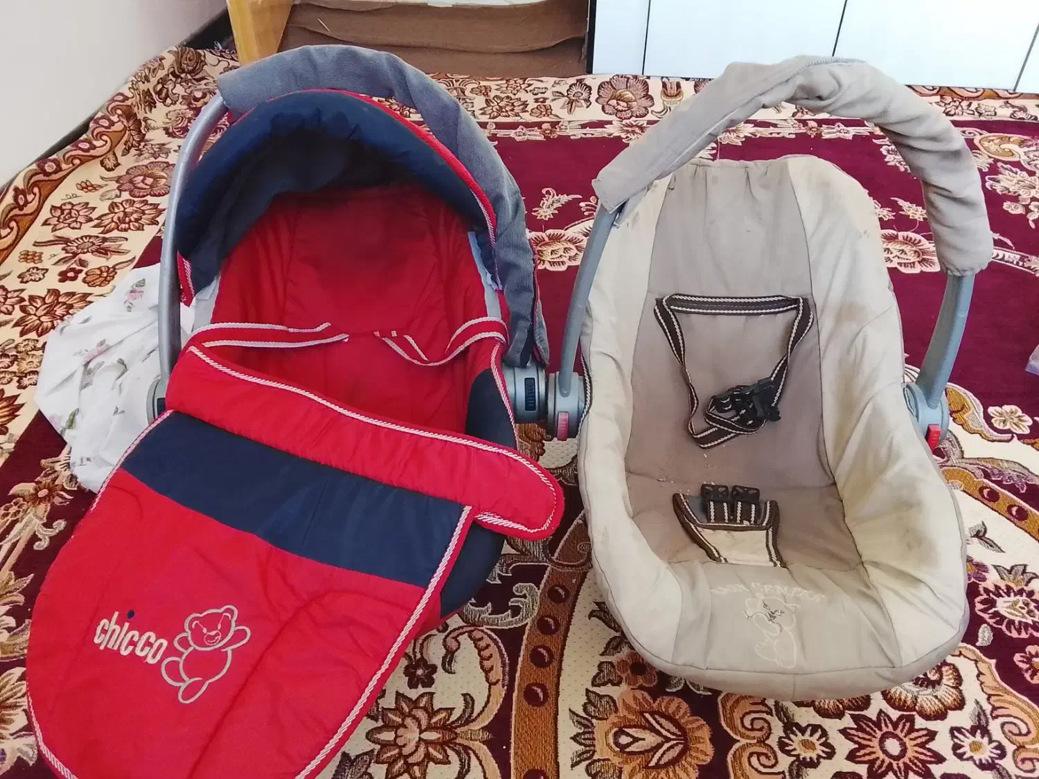 دو عدد کریر|کالسکه و لوازم جانبی|شهرکرد, |دیوار