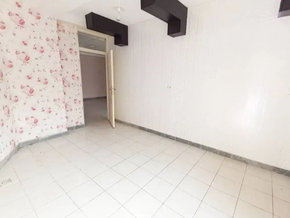 خدماتی 80 متری در بر اصلی خیابان بابل|فروش دفتر کار، اتاق اداری، مطب|قائمشهر, |دیوار