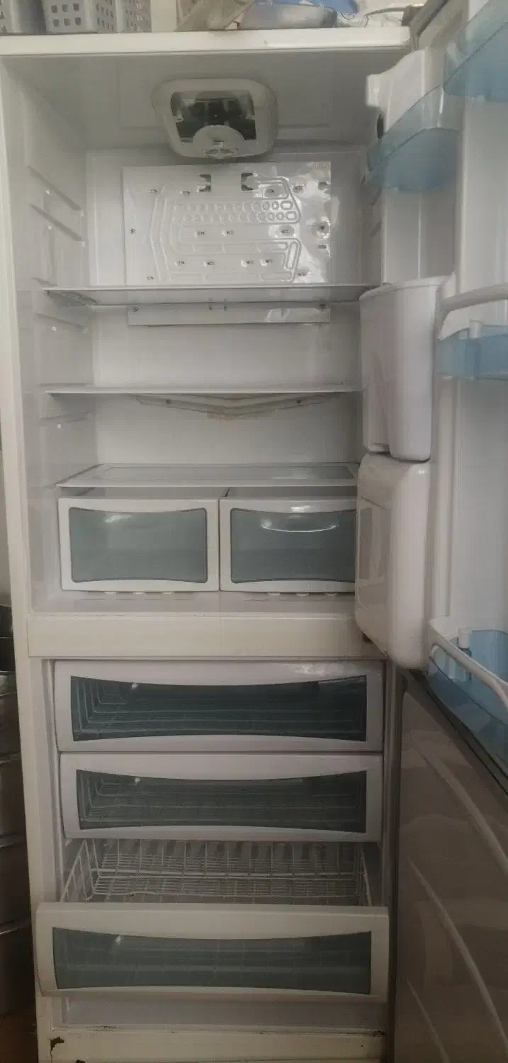 یخچال|یخچال و فریزر|شیروان (خراسان), |دیوار