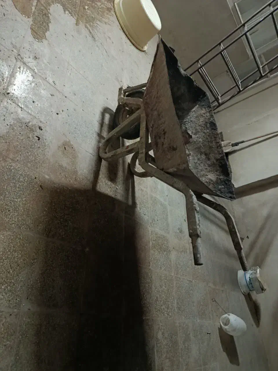 فرغون|مصالح و تجهیزات ساختمان|مشهد, خواجه ربیع|دیوار