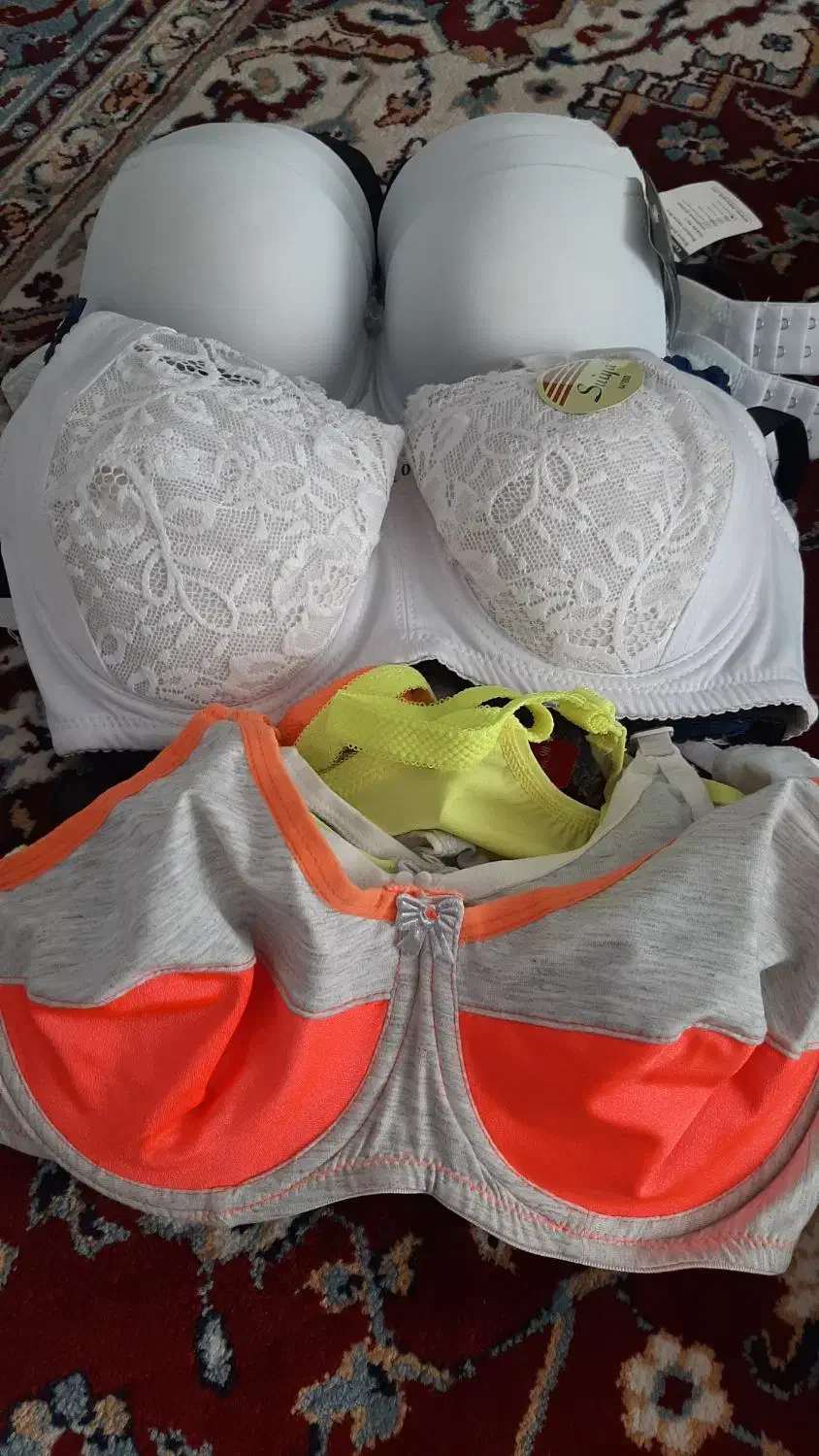 یک تعداد مقنعه وسوتین جوراب شلواری بچه گانه|لباس|اردبیل, |دیوار