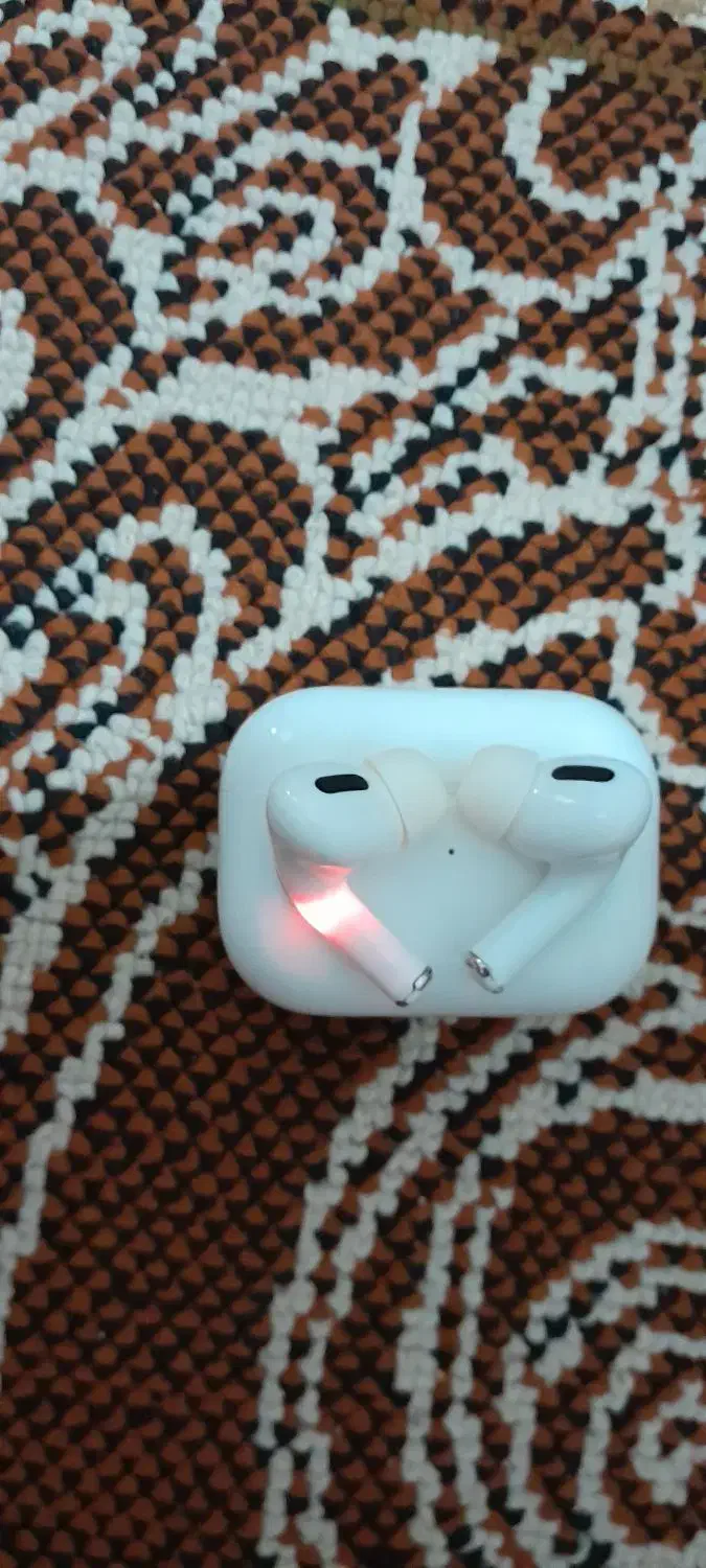 دوتا ماشین شارژی وی ایرپاد|آرایشی، بهداشتی، درمانی|دلیجان, |دیوار