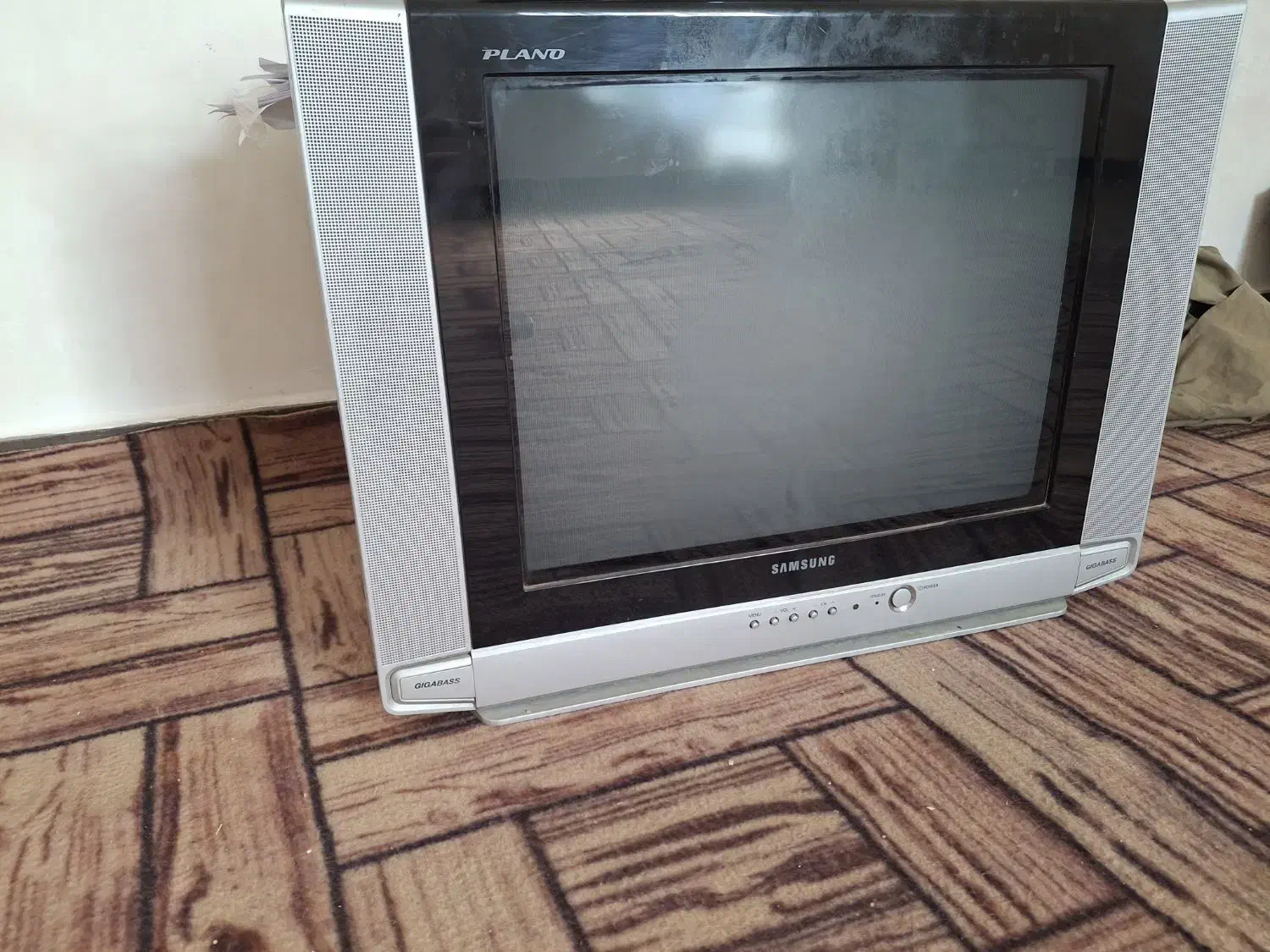 تلویزیون|تلویزیون و پروژکتور|ایذه, |دیوار