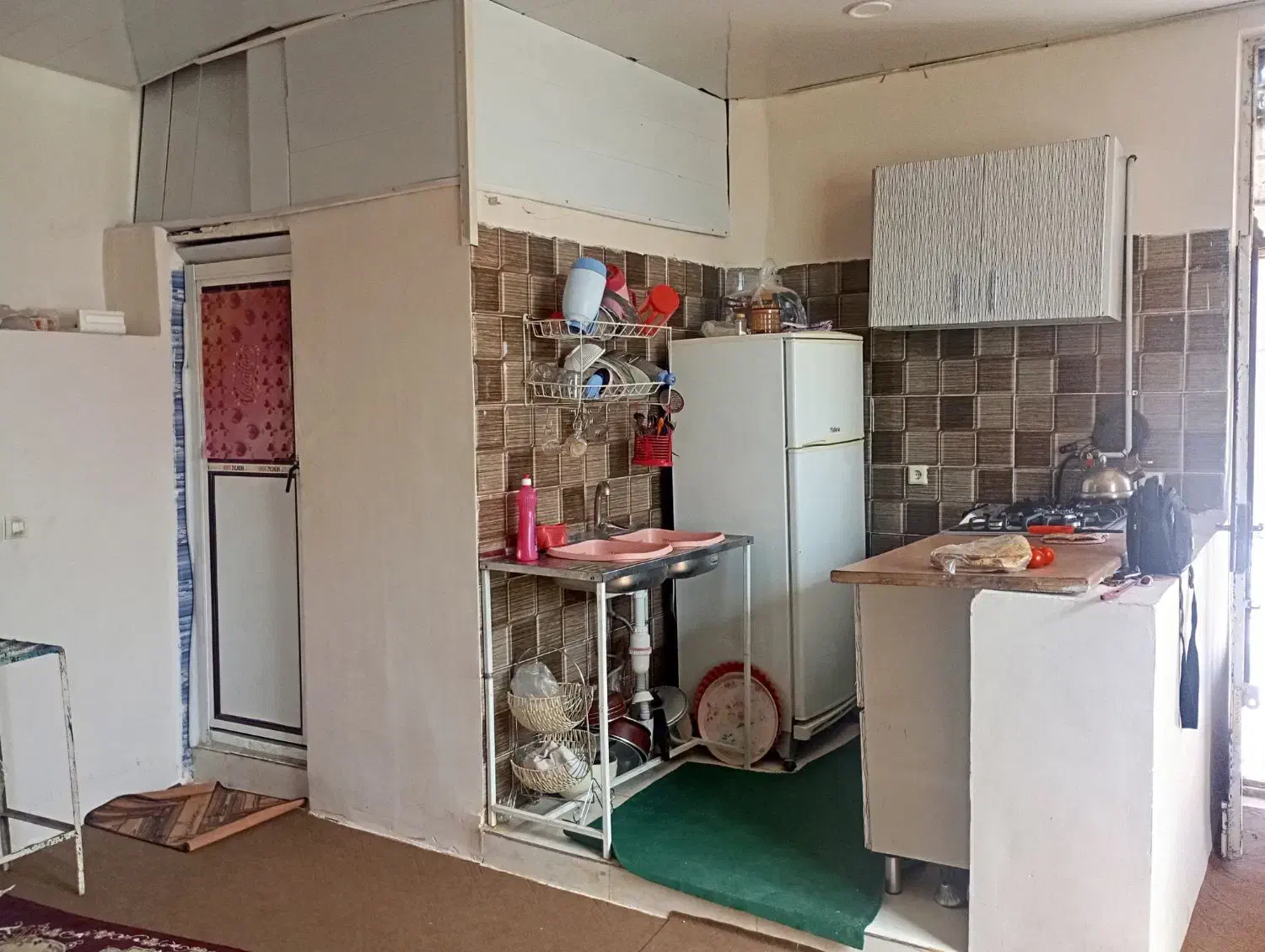 خانه باغ سمت گلزار بردسیر|فروش خانه و ویلا|گلزار, |دیوار