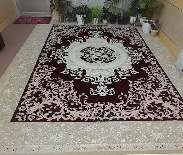 فرش گل برجسته ۱۲ متری در حد نو|فرش|حبیب آباد, |دیوار