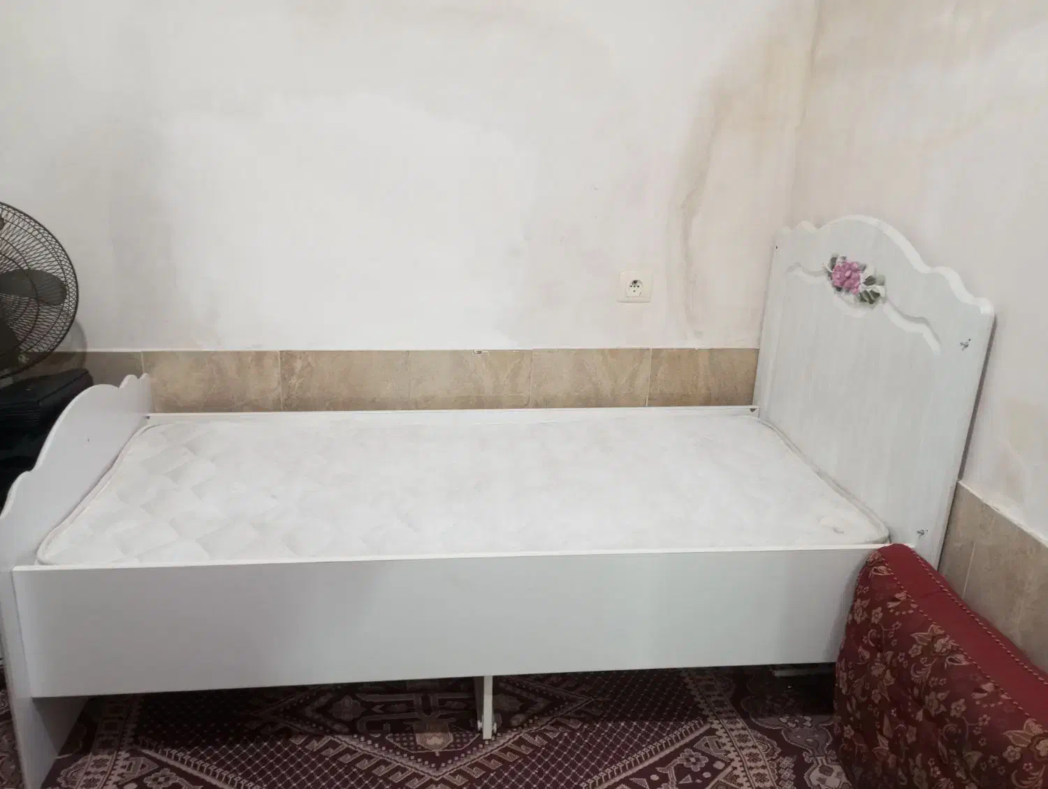 فروش تخت و تشک نوزاد|تخت و سرویس خواب|جهرم, |دیوار