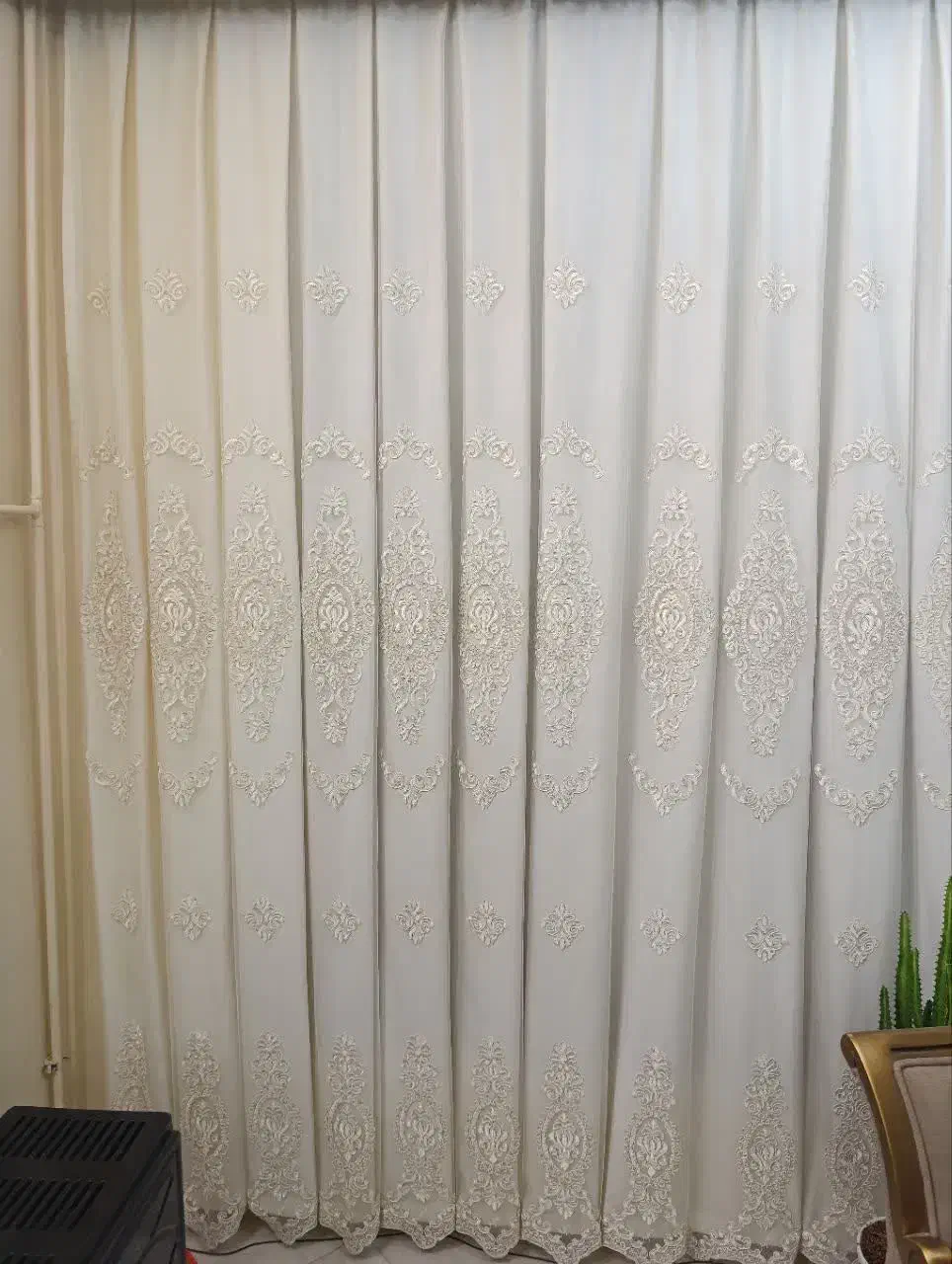 پرده|پرده، رانر، رومیزی|قم, چهل درخت‎|دیوار