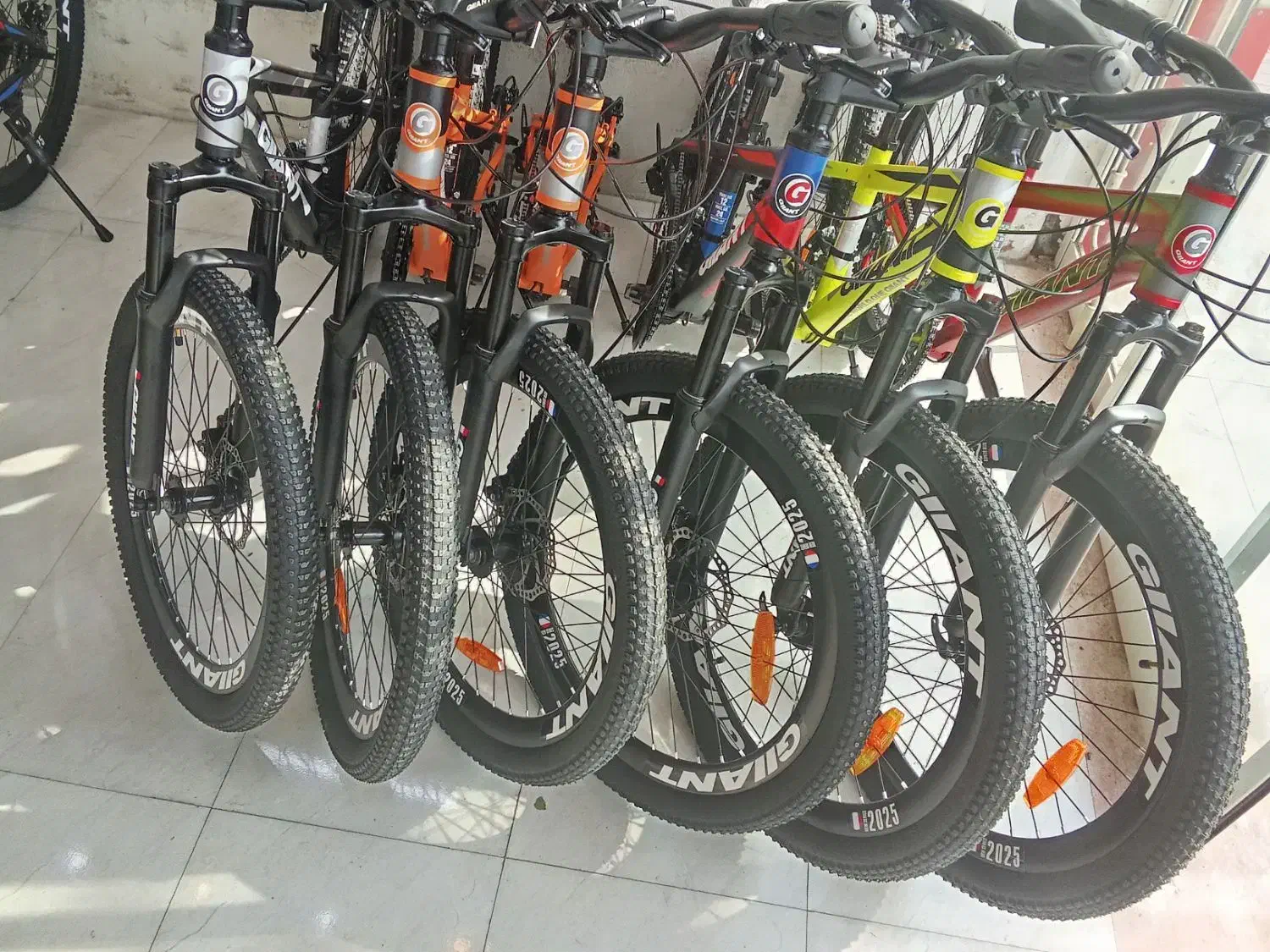 دوچرخه حرفه ای آلمینیوم طوقه 5ثانت|دوچرخه، اسکیت، اسکوتر|خشکبیجار, |دیوار