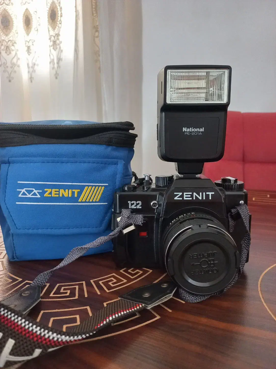 دوربین عکاسی زنیت اصل با فلش|دوربین عکاسی و فیلم‌برداری|پرند, فاز ۳|دیوار