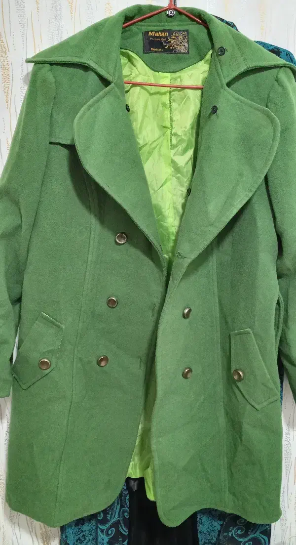 قیمتارو ببین|لباس|رشت, کوی طالقانی|دیوار