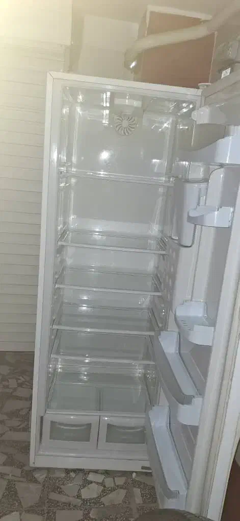 یخچال الکترو استیل تمیز|یخچال و فریزر|اصفهان, ملک‌شهر|دیوار