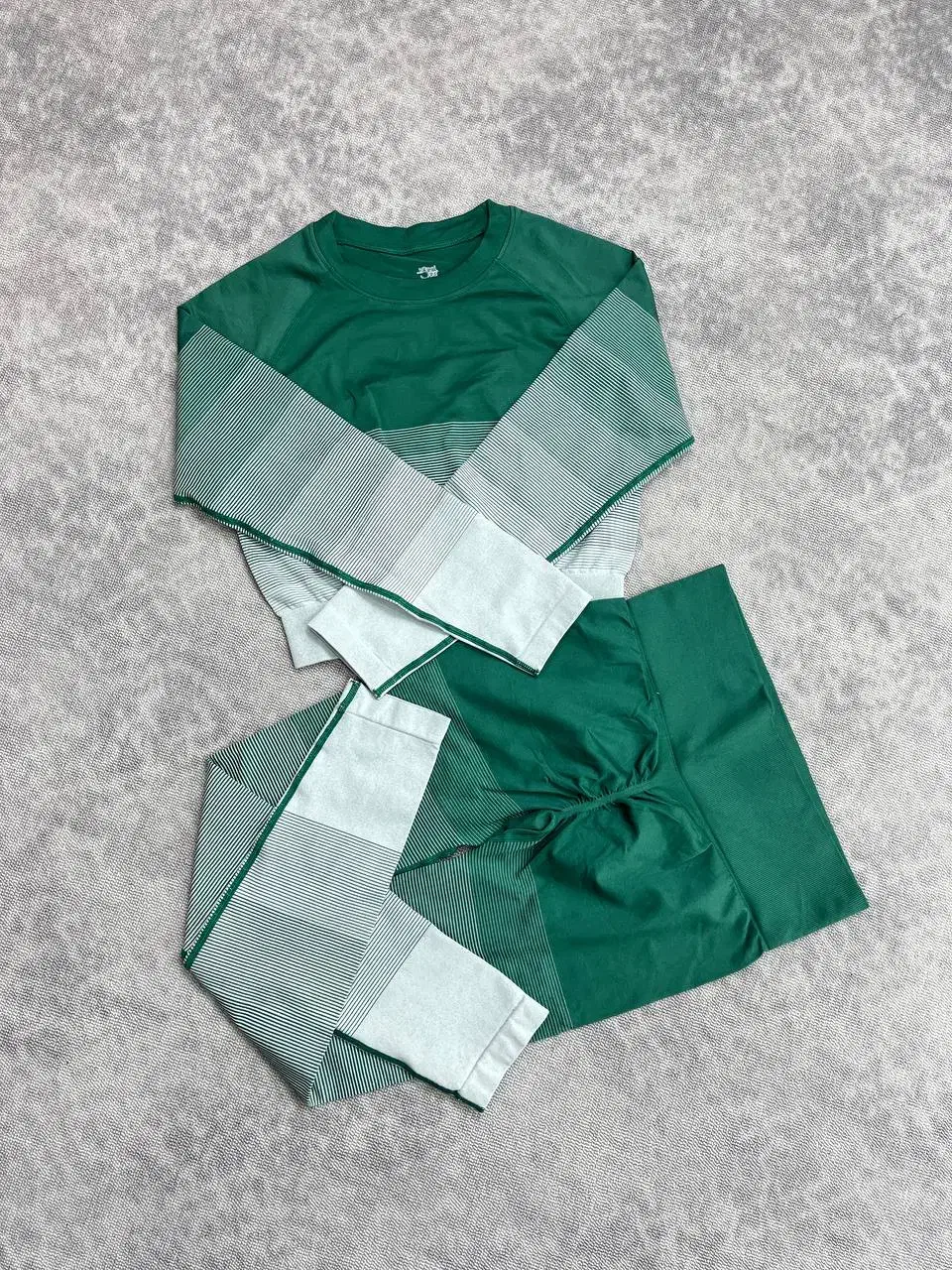 لباس باشگاهی پارچه ضدتعریق و تنفس پذیر|لباس|اهواز, پادادشهر|دیوار