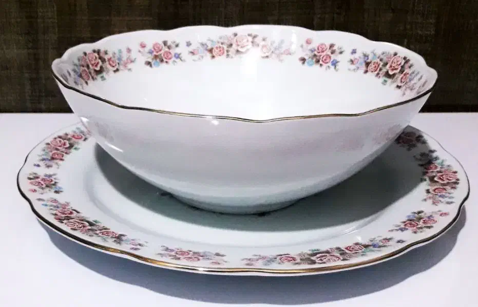 سرویس چینی قدیمی|ظروف سرو و پذیرایی|رشت, خبرنگار|دیوار