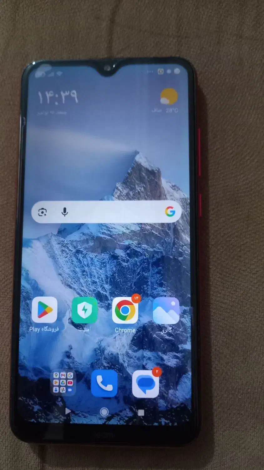 گوشی ردمی ۸ سالم و تمیز همراه با کارتون ۳میلیون|موبایل|یزد, |دیوار