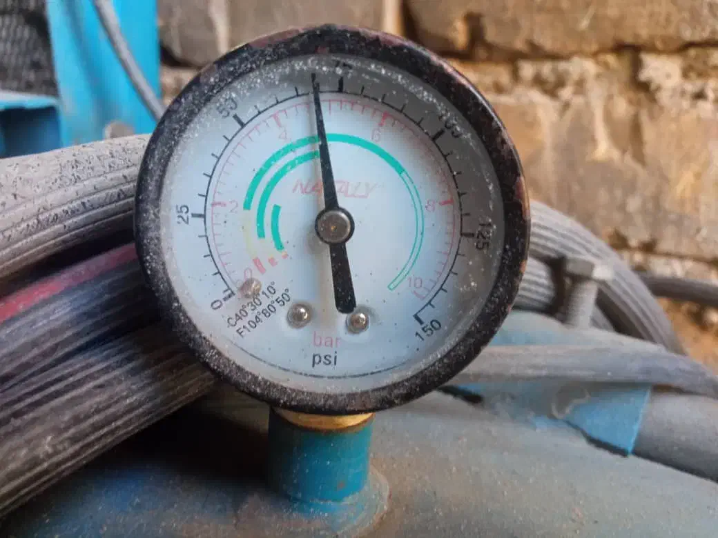 پمپ باد ۱۵۰ لیتری کم کارکرده|مصالح و تجهیزات ساختمان|شاهین‌شهر, گزبرخوار|دیوار