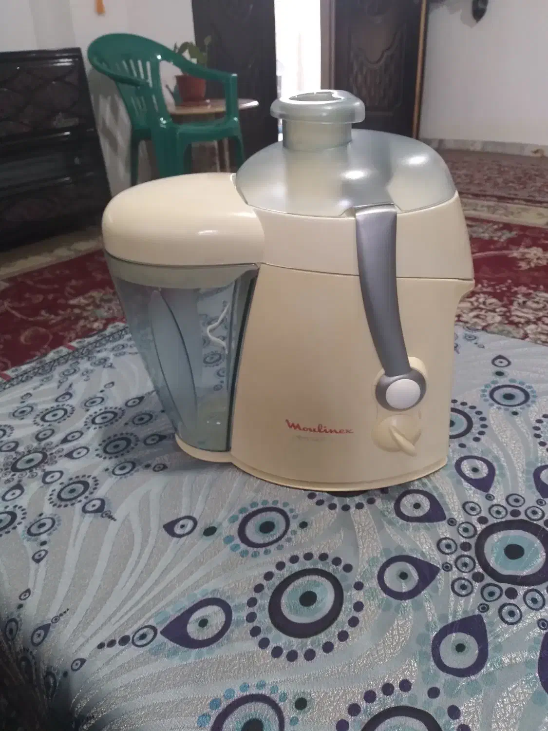 آبمیوه گیری اسپانیائی وچرخ گوشت فرانسوی  مولینکس|آبمیوه‌گیر و آب‌مرکبات‌گیر|بهشهر, |دیوار