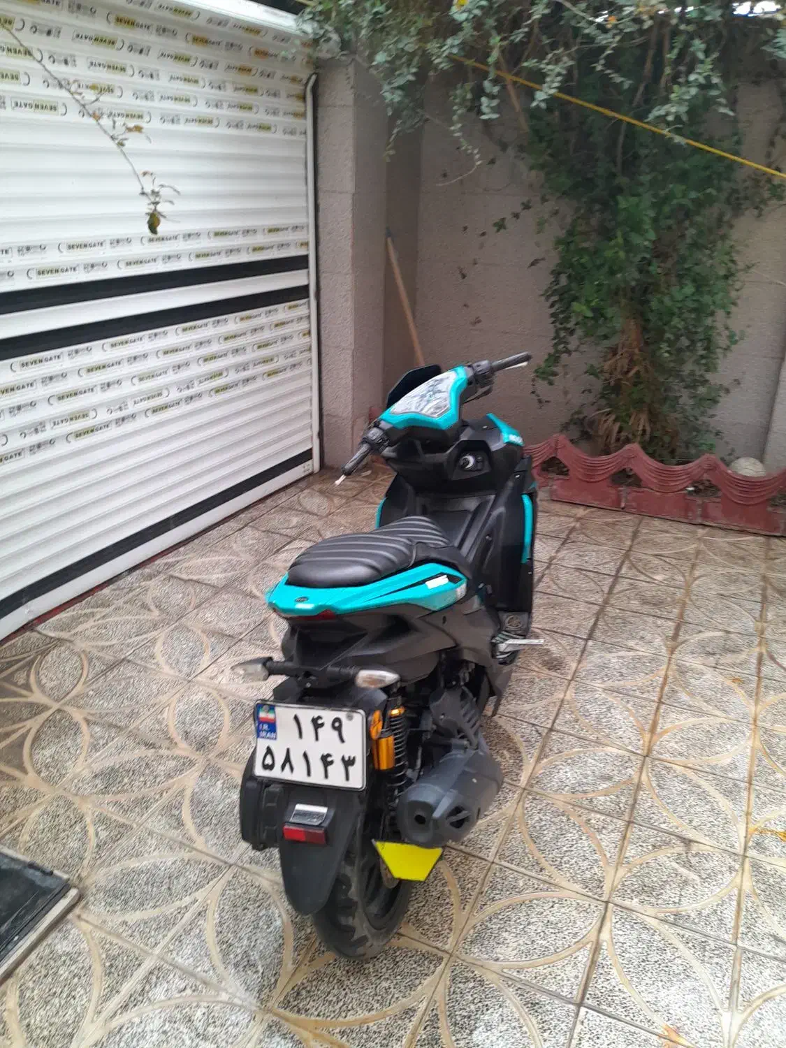 طرح ایروکس ۱۵۵سی سی|موتورسیکلت|رباطکریم, شترخوار|دیوار