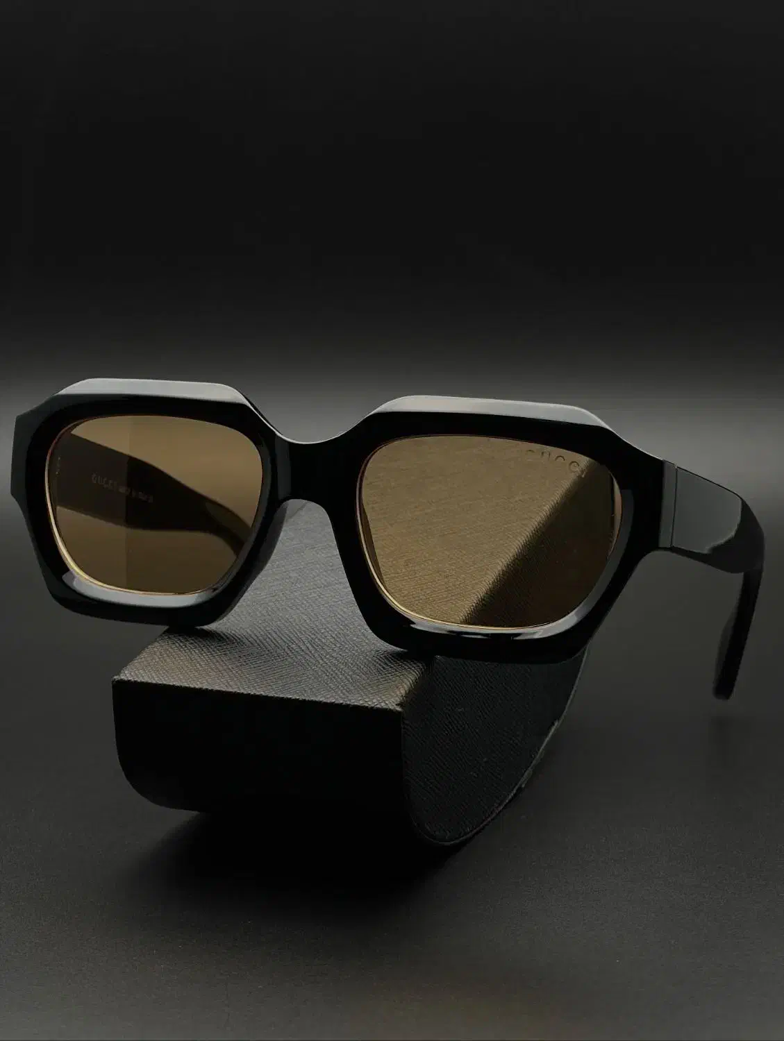 عینک بینظیر گوچی|زیورآلات و اکسسوری|تهران, نمایشگاه بین المللی|دیوار