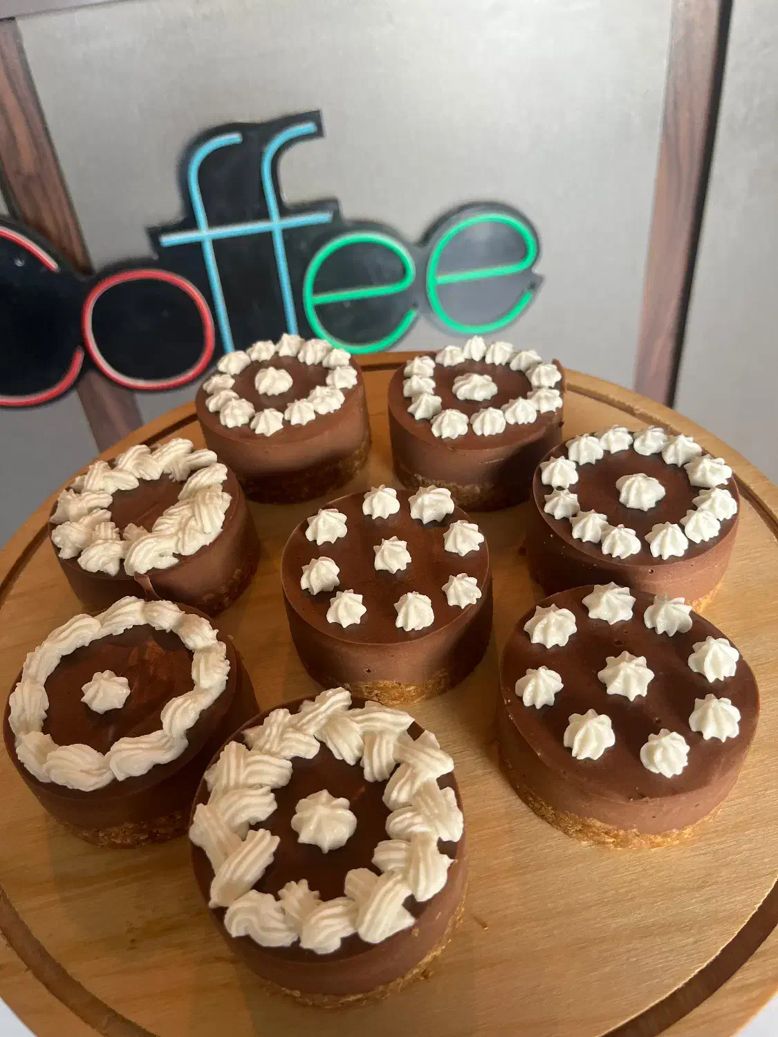 پخت انواع کیک و کوکی و چیز کیک کافی شاپی|خوردنی و آشامیدنی|قم, منبع آب|دیوار