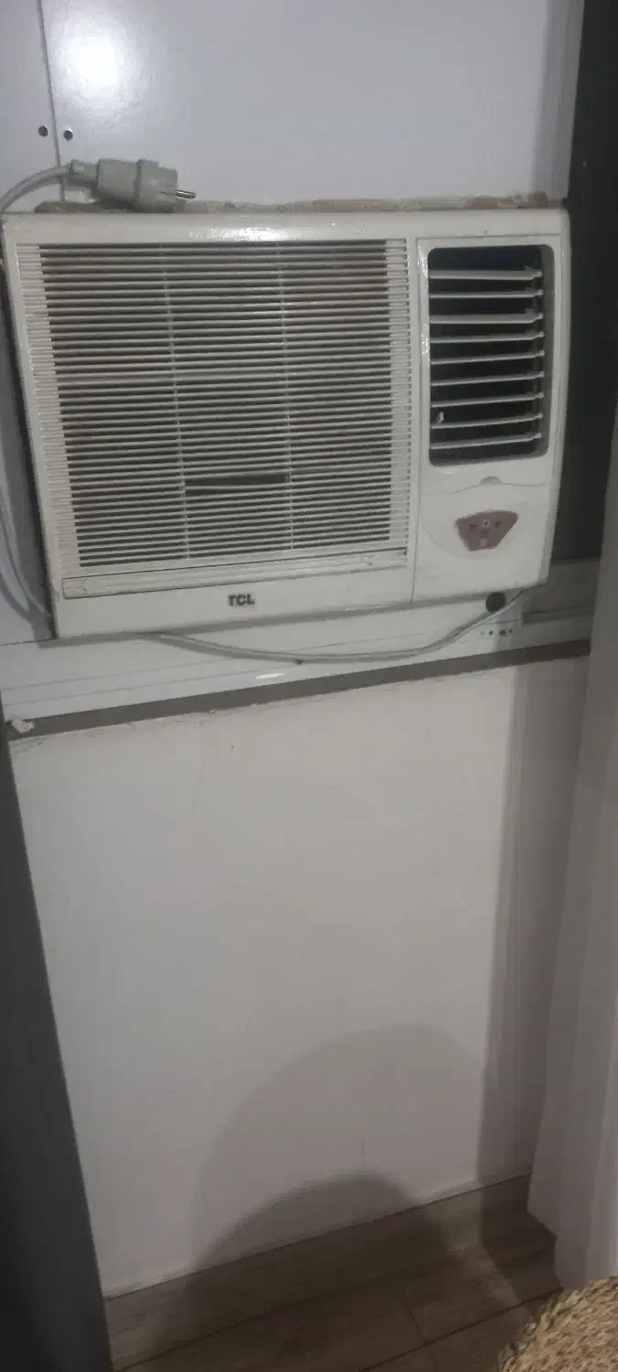 کولر پنجره ای|کولر گازی و فن‌کوئل|رشت, پاره بیجار|دیوار