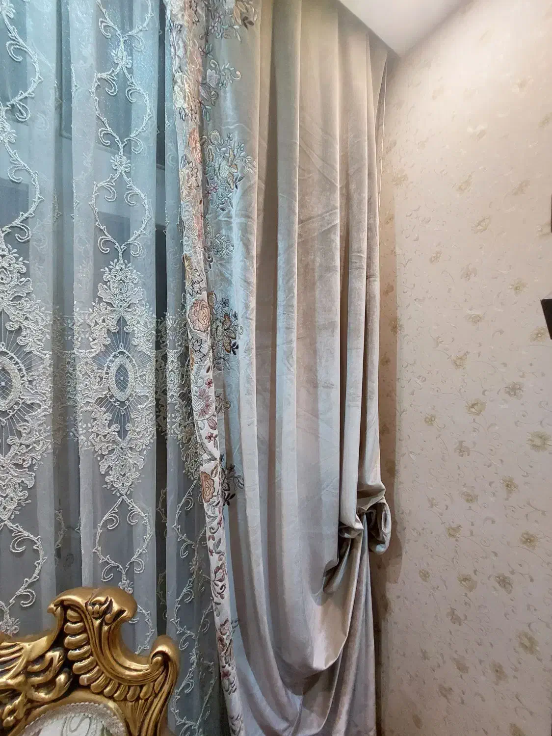 فروش وسایل منزل|مبلمان خانگی و میز عسلی|شاهینشهر, پارک بانک استان|دیوار