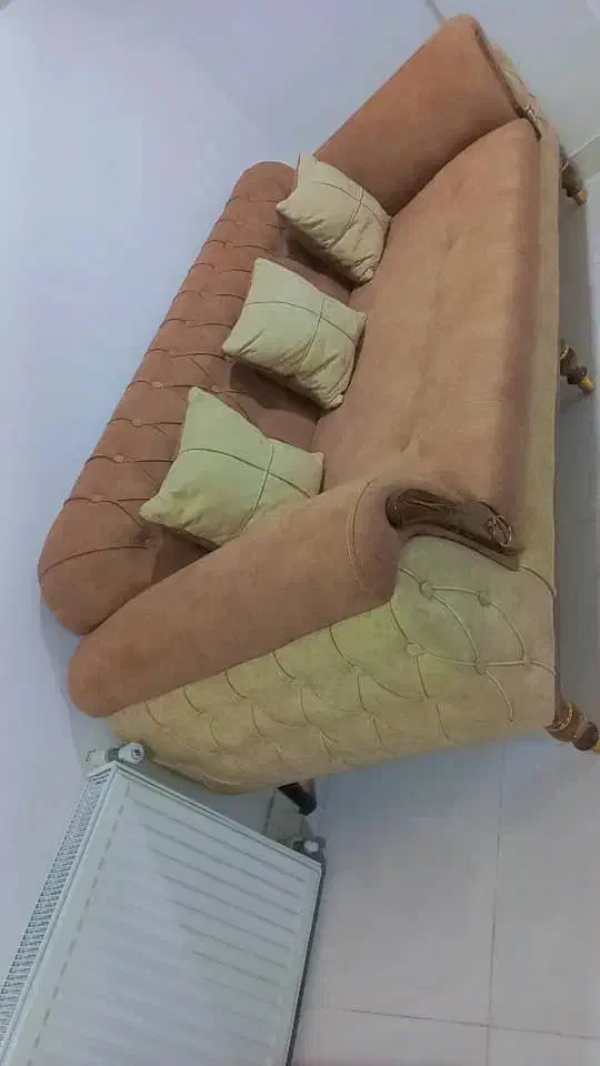 مبل 4ماهه استفاده شده همراه میزتلویزون|مبلمان خانگی و میز عسلی|خمام, |دیوار