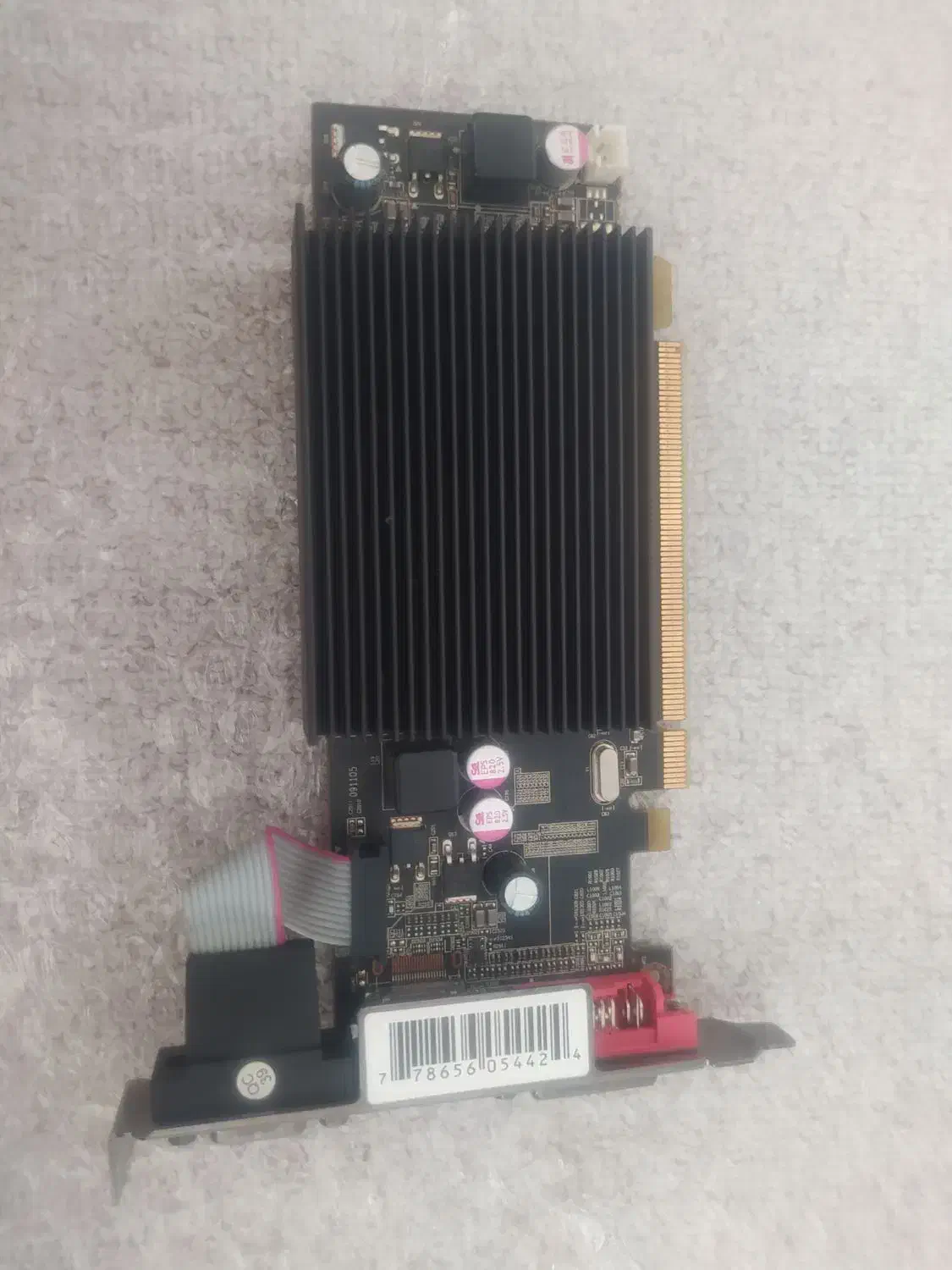 کارت گرافیک 1 گیگ ddr3|قطعات و لوازم جانبی رایانه|نوسود, |دیوار