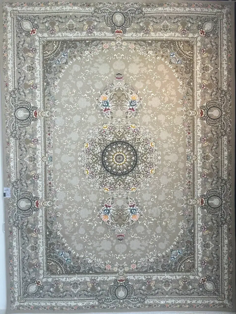 از فرش ماشینی ما با طرح جدید وزیبـا لذت ببرید//|فرش|بوشهر, |دیوار