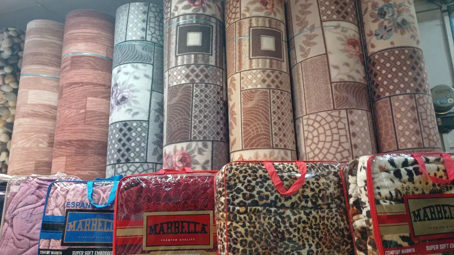 موکت نمدی|موکت|محمدیه-قزوین, |دیوار