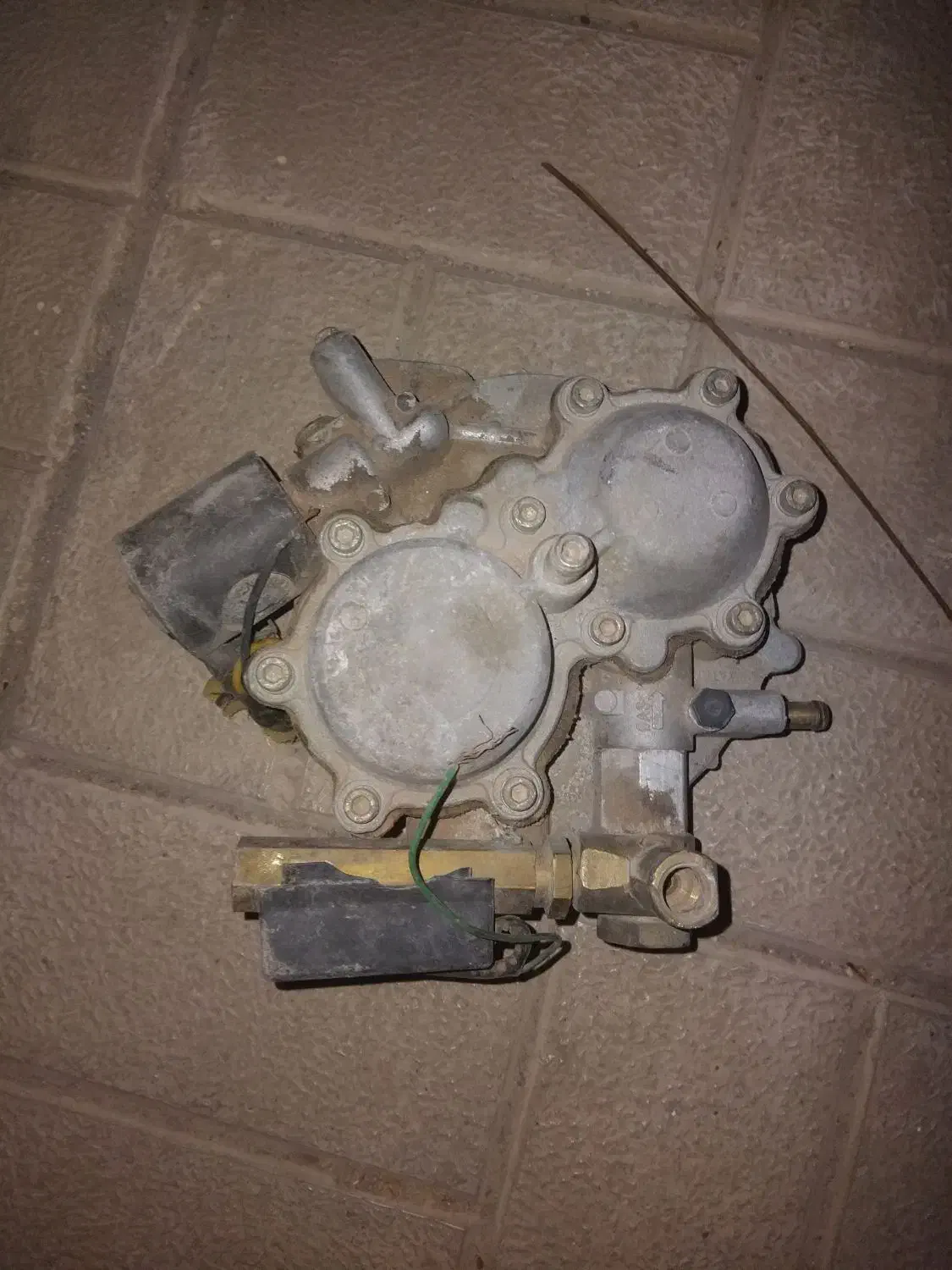 سی ان جی ریگلاتور و شیر|قطعات یدکی و لوازم جانبی|کرمان, |دیوار