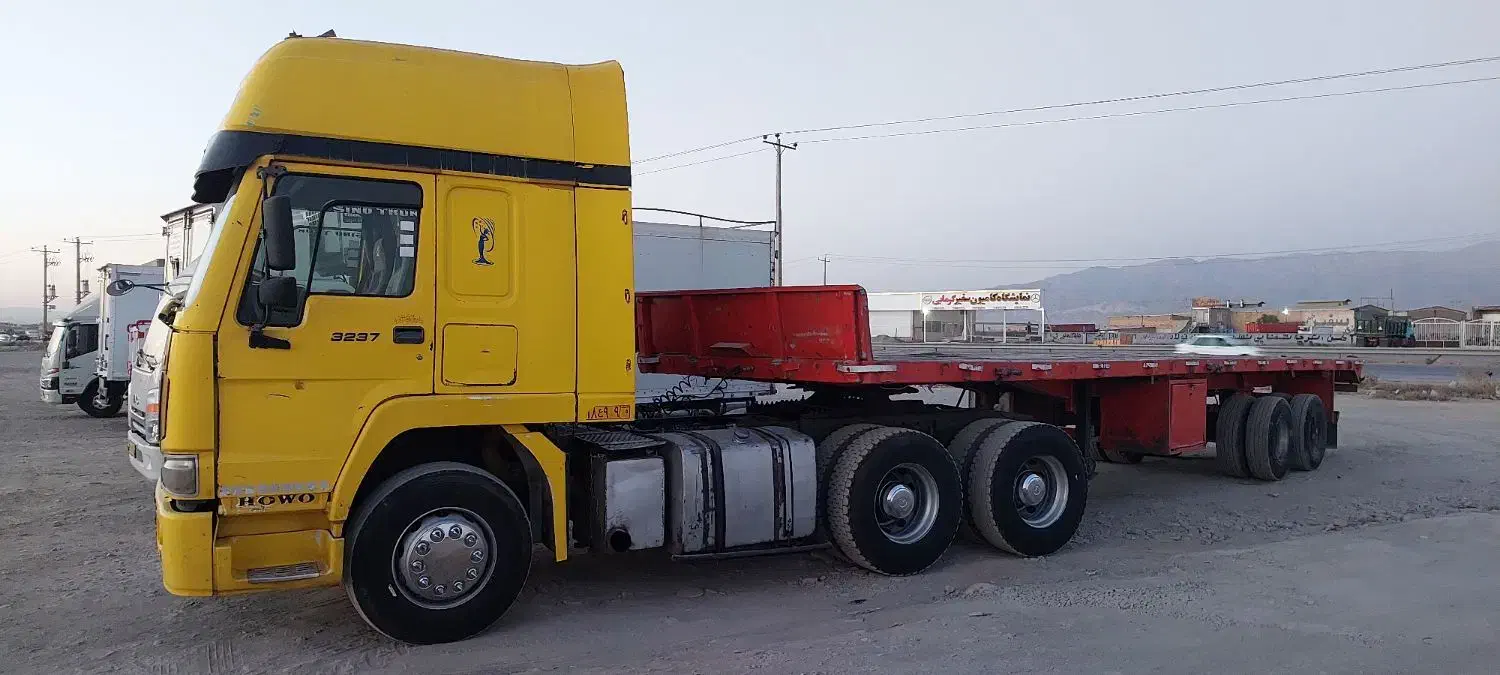 هوو۲۰۰۶ سینوتراک گیربکس اف ۶دنده|خودرو سنگین|مشهد, کوه سنگی|دیوار