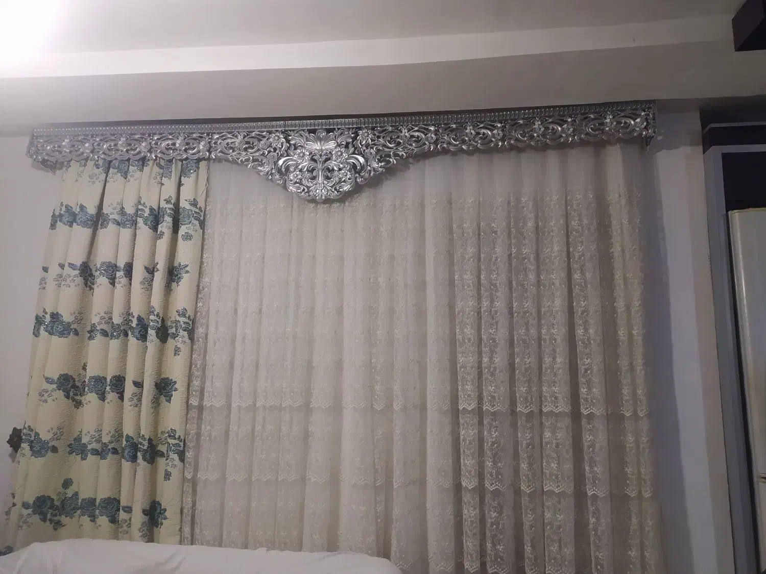 پرده|پرده، رانر، رومیزی|گالیکش, |دیوار