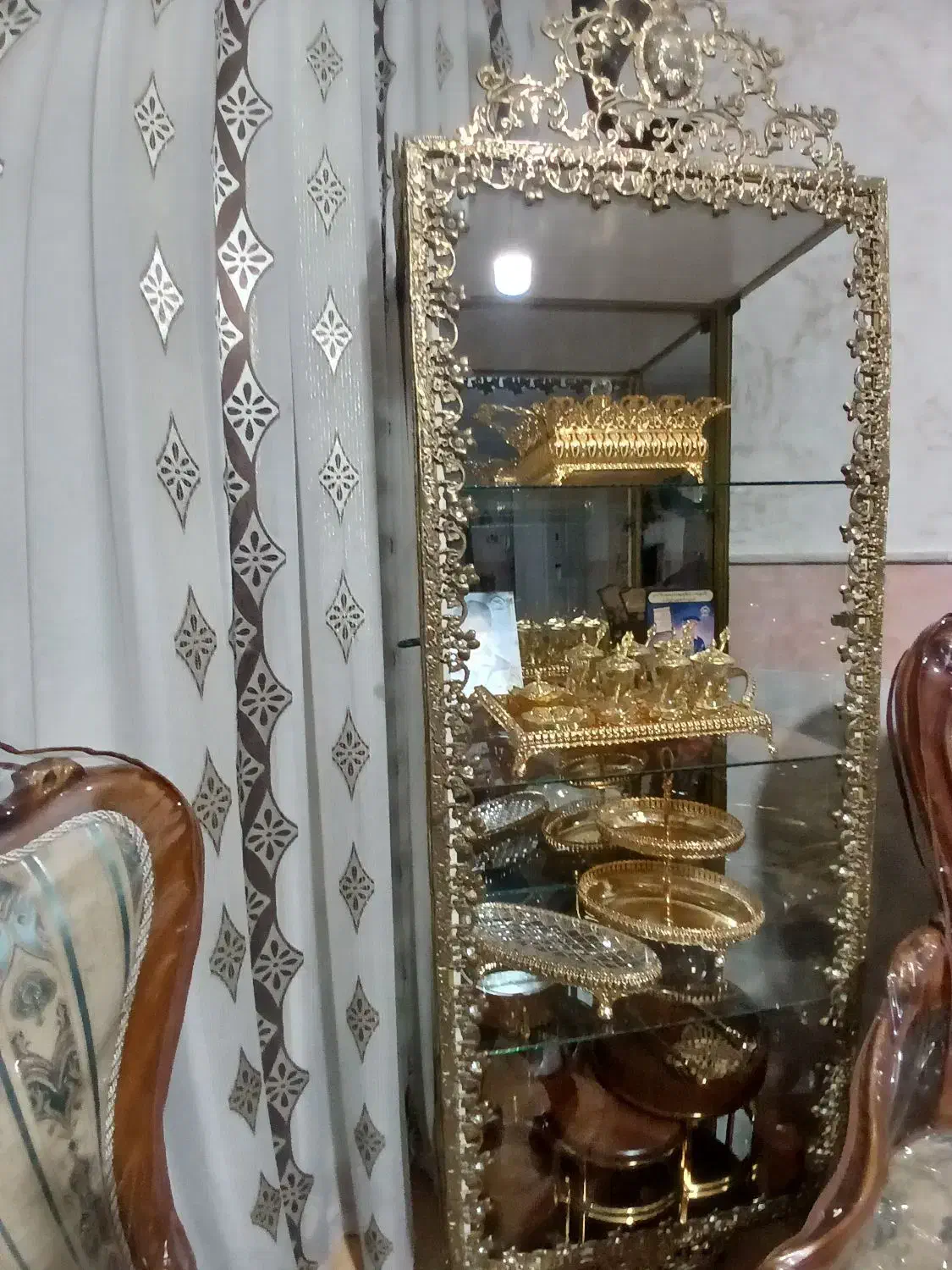 برنز|بوفه، ویترین، کنسول|قم, شاه ابراهیم|دیوار