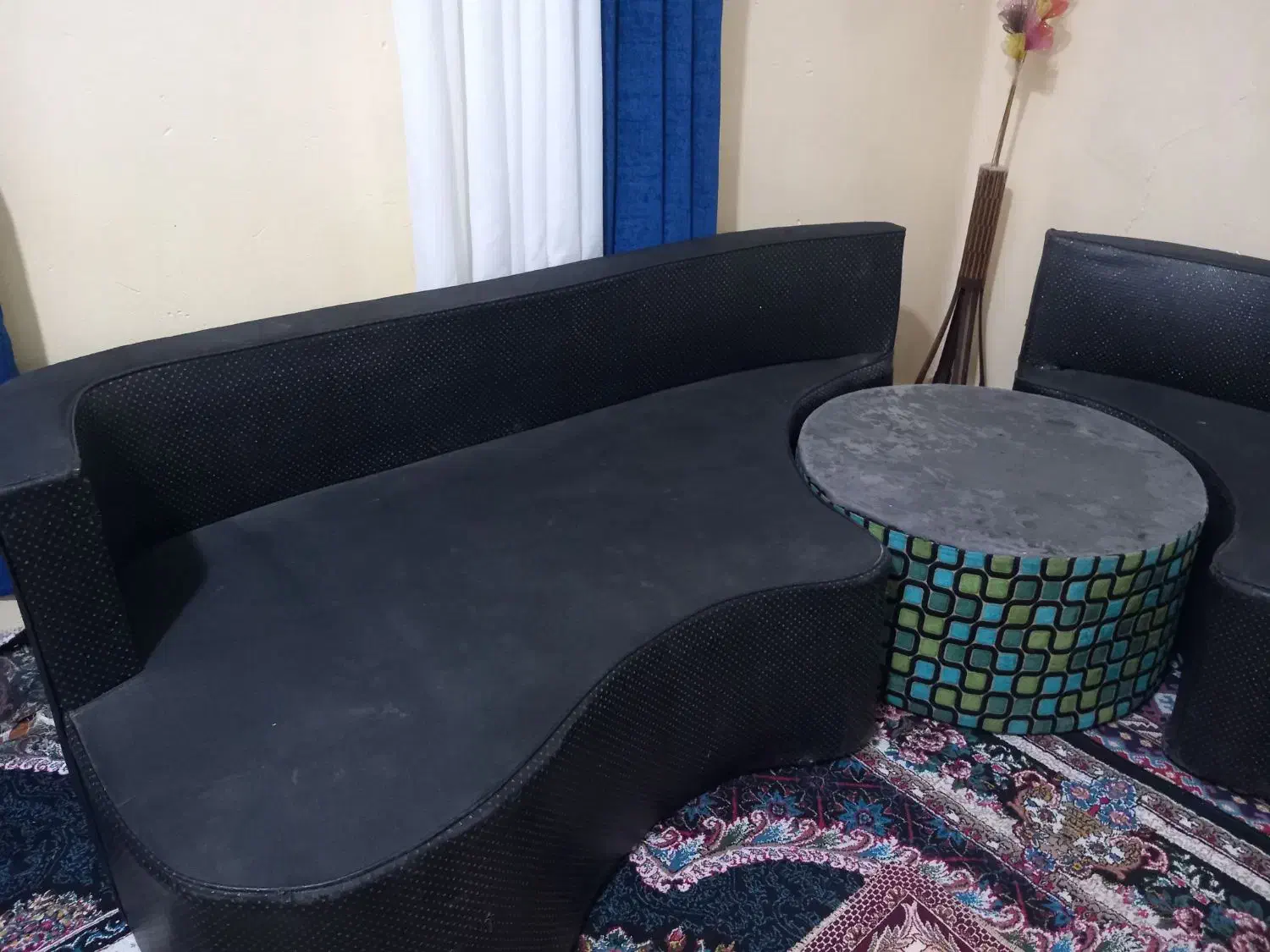 مبل ال۶ نفره ومیزشیشه ای پایه دار|مبلمان خانگی و میز عسلی|بندرعباس, |دیوار