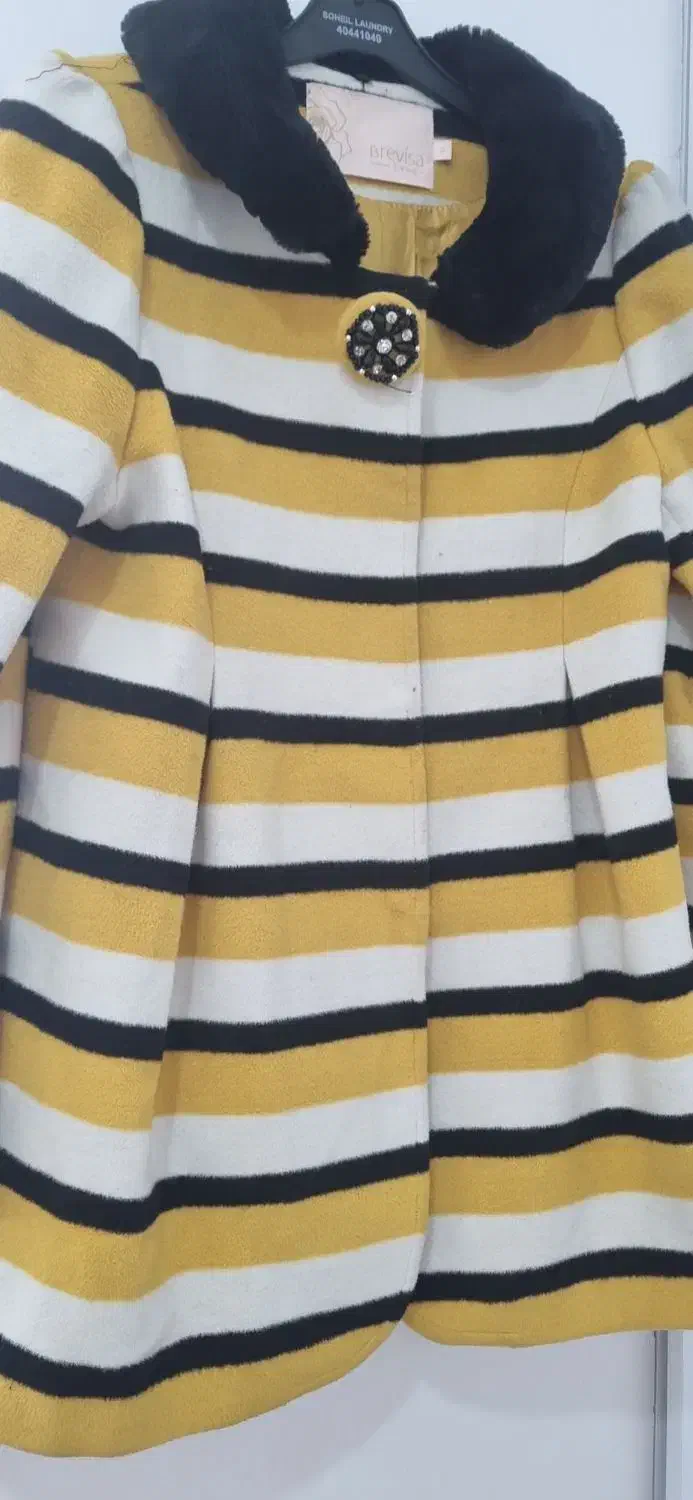 پالتو|لباس|رباط‌کریم, رباط‌کریم|دیوار