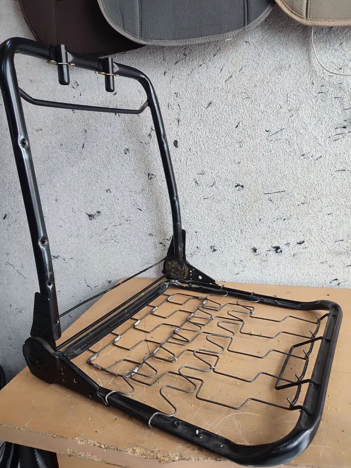 تعمیرات تخصصی صندلی|خدمات موتور و ماشین|تهران, مشیریه|دیوار