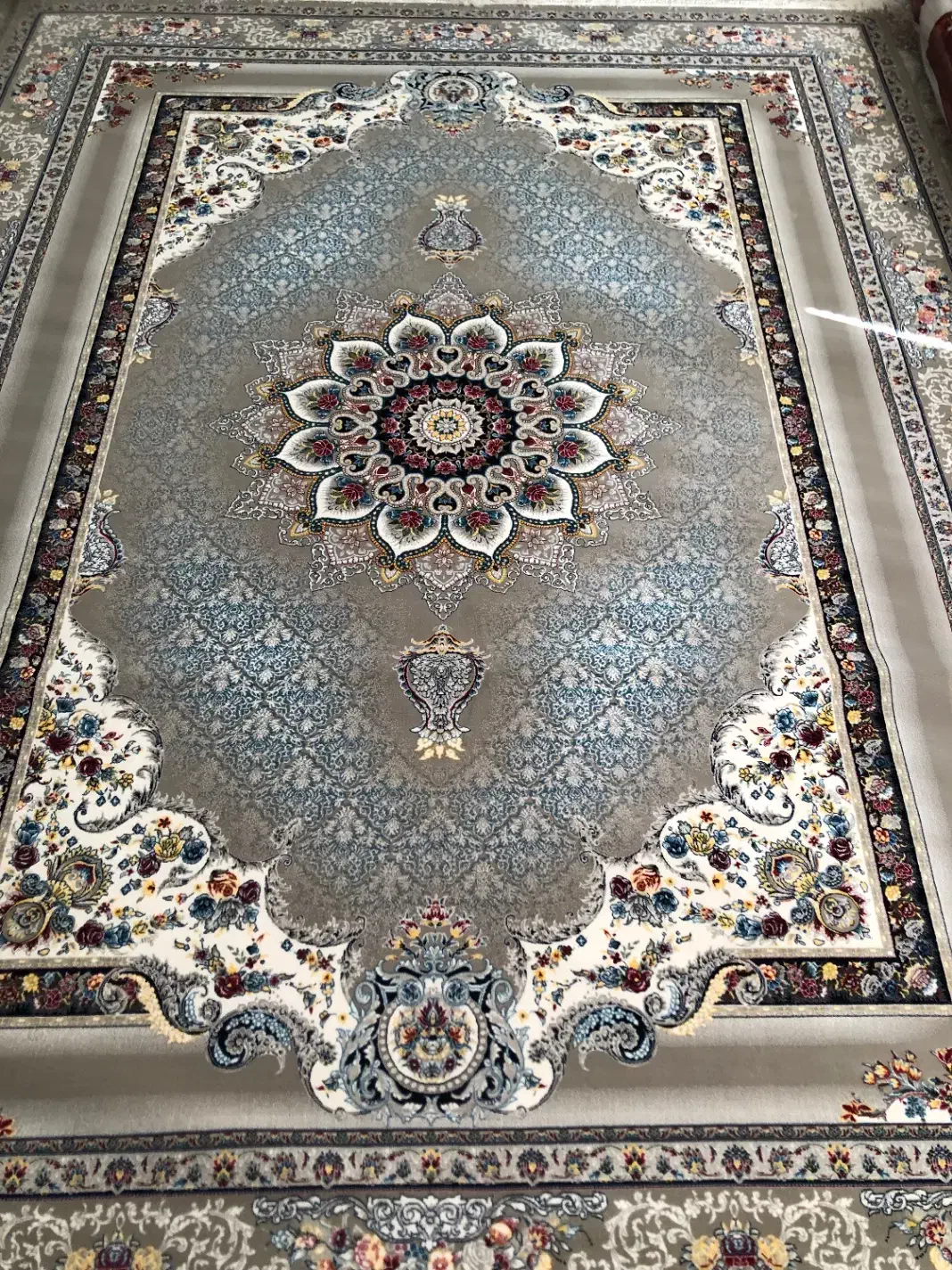 فرش نو|فرش|سبزوار, امیر کبیر|دیوار