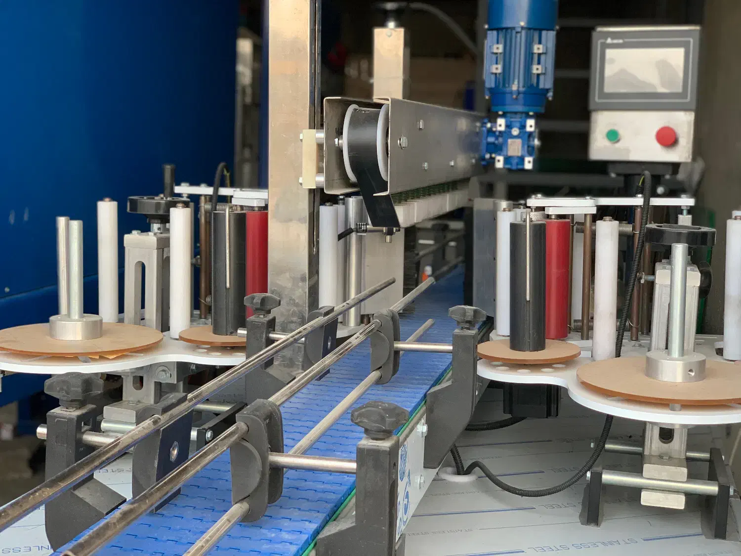 لیبل زن پرکن دربند|ماشینآلات صنعتی|قدس, شهرقدس|دیوار