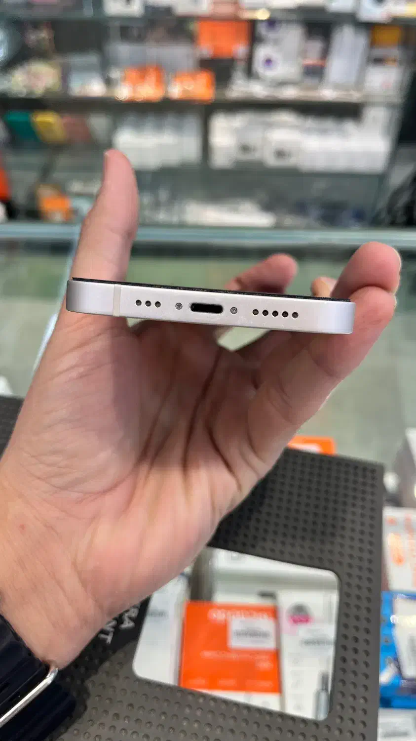 iphone 13 128 ch 81%|موبایل|بجنورد, |دیوار