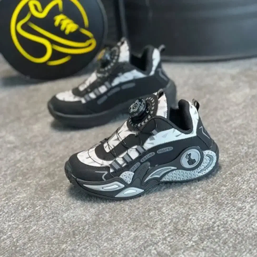 فروش کفش بچه گانه به صورت عمده و تکی|کفش و لباس بچه|سنندج, |دیوار